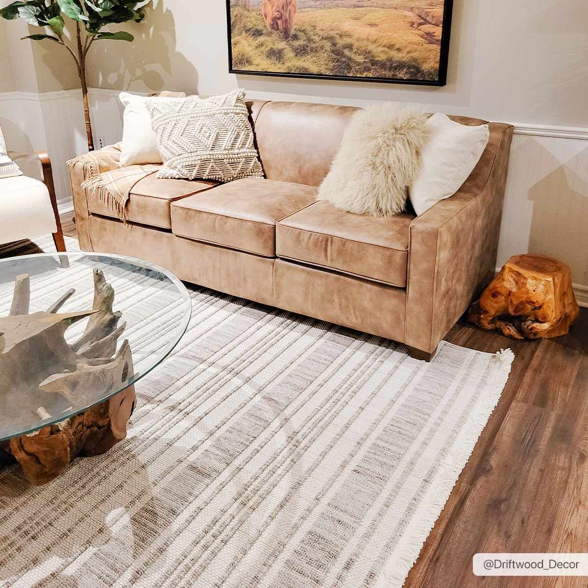 Avari Area Rug - Image 2