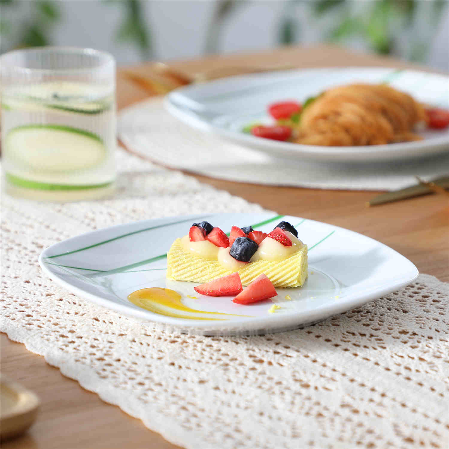 Aviva 30 Piece Dinnerware Set - Image 3