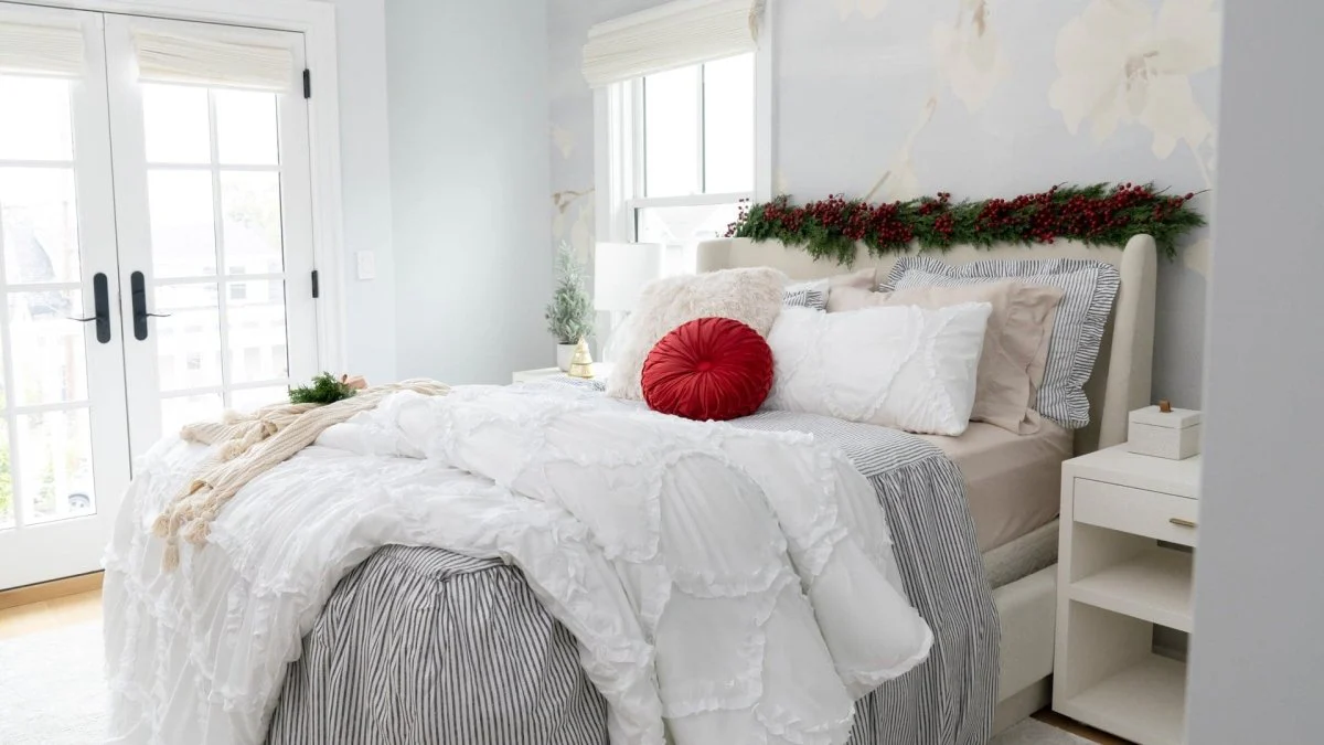 Avon 3 Piece Comforter Set - Image 15