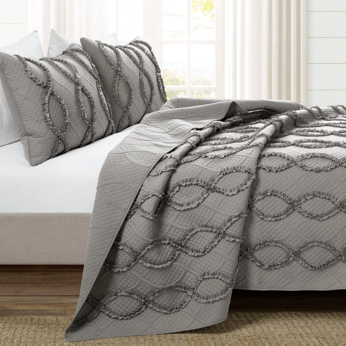 Avon Textured Ruffle Quilt 3 Piece Set - Image 4