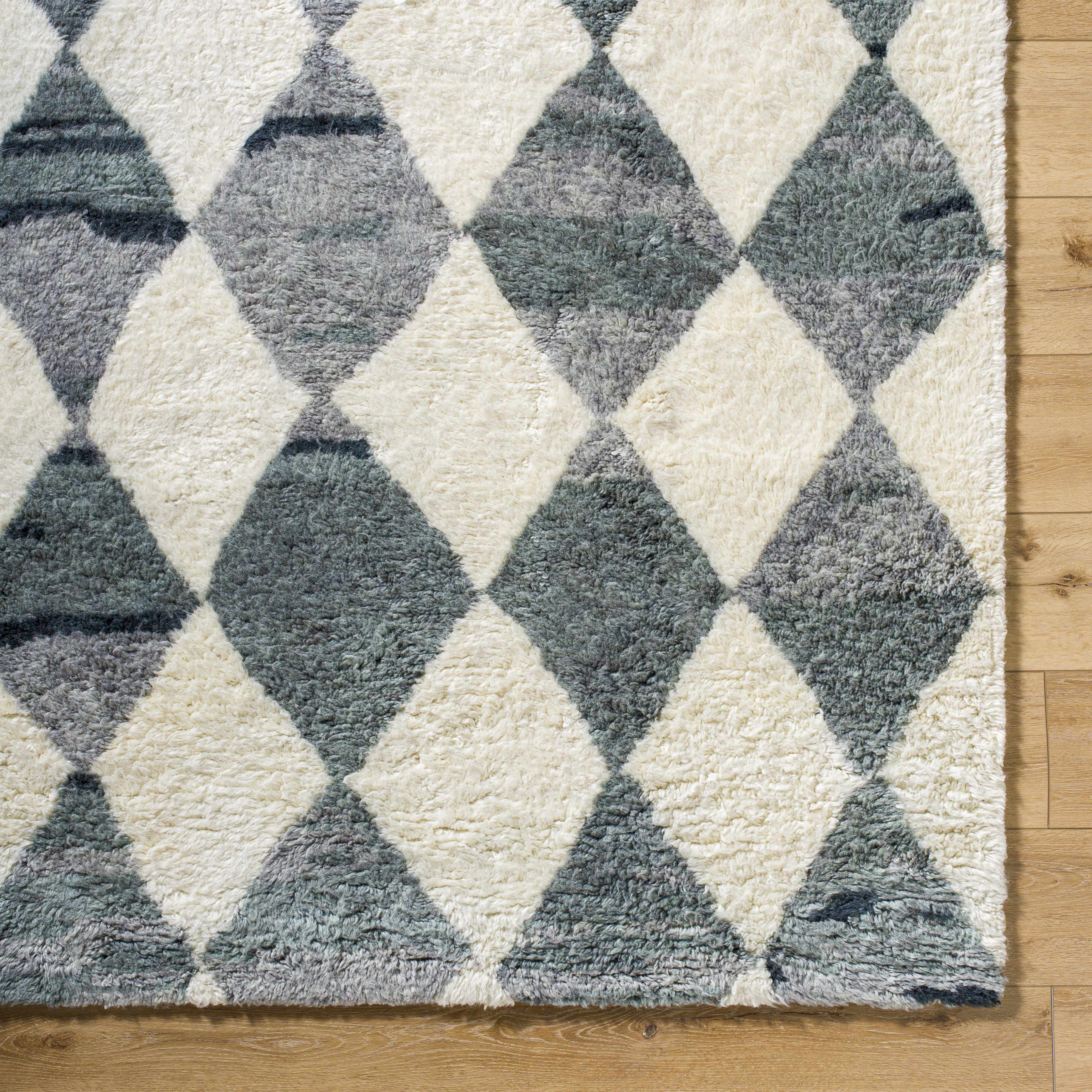 Azaria Baklava Wool Rug - Image 7