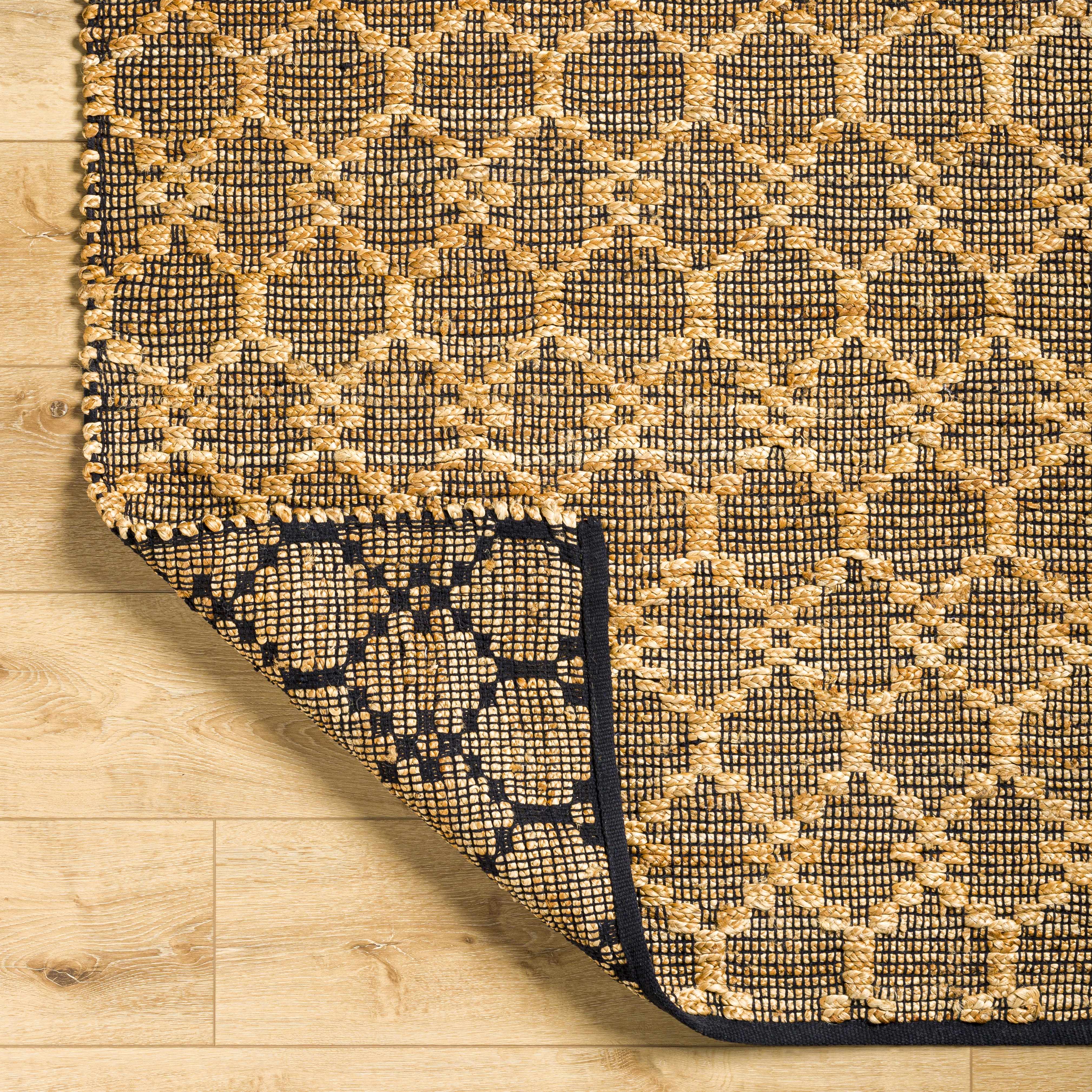 Baara Area Rug - Image 4