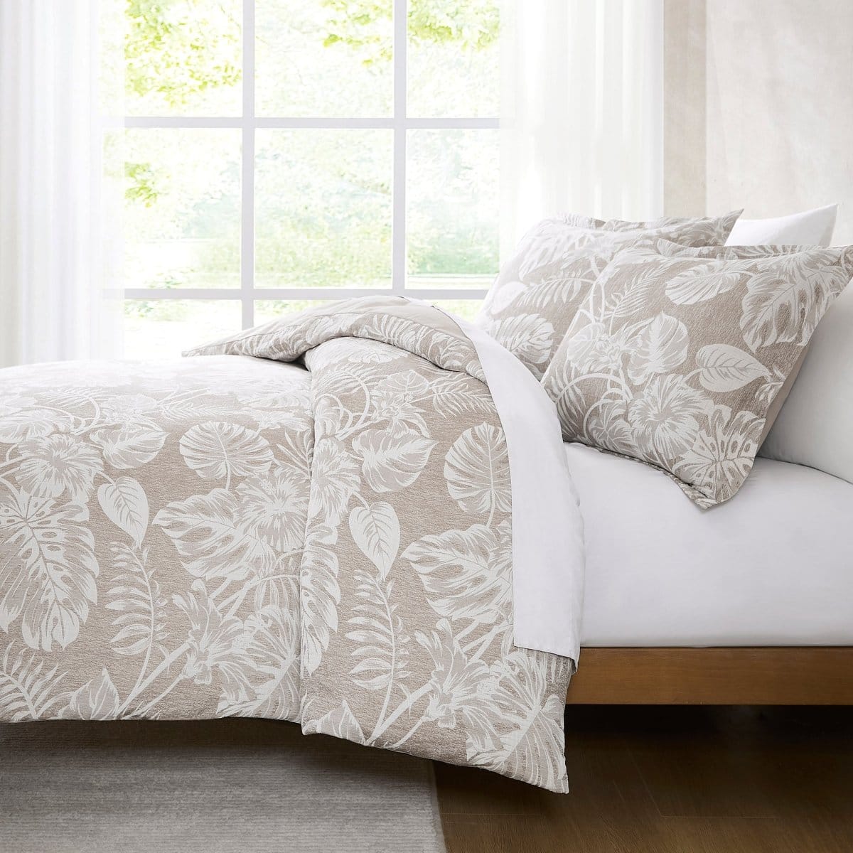 Bali Tropical Leaves Gauze Jacquard Duvet Cover Set - Image 11