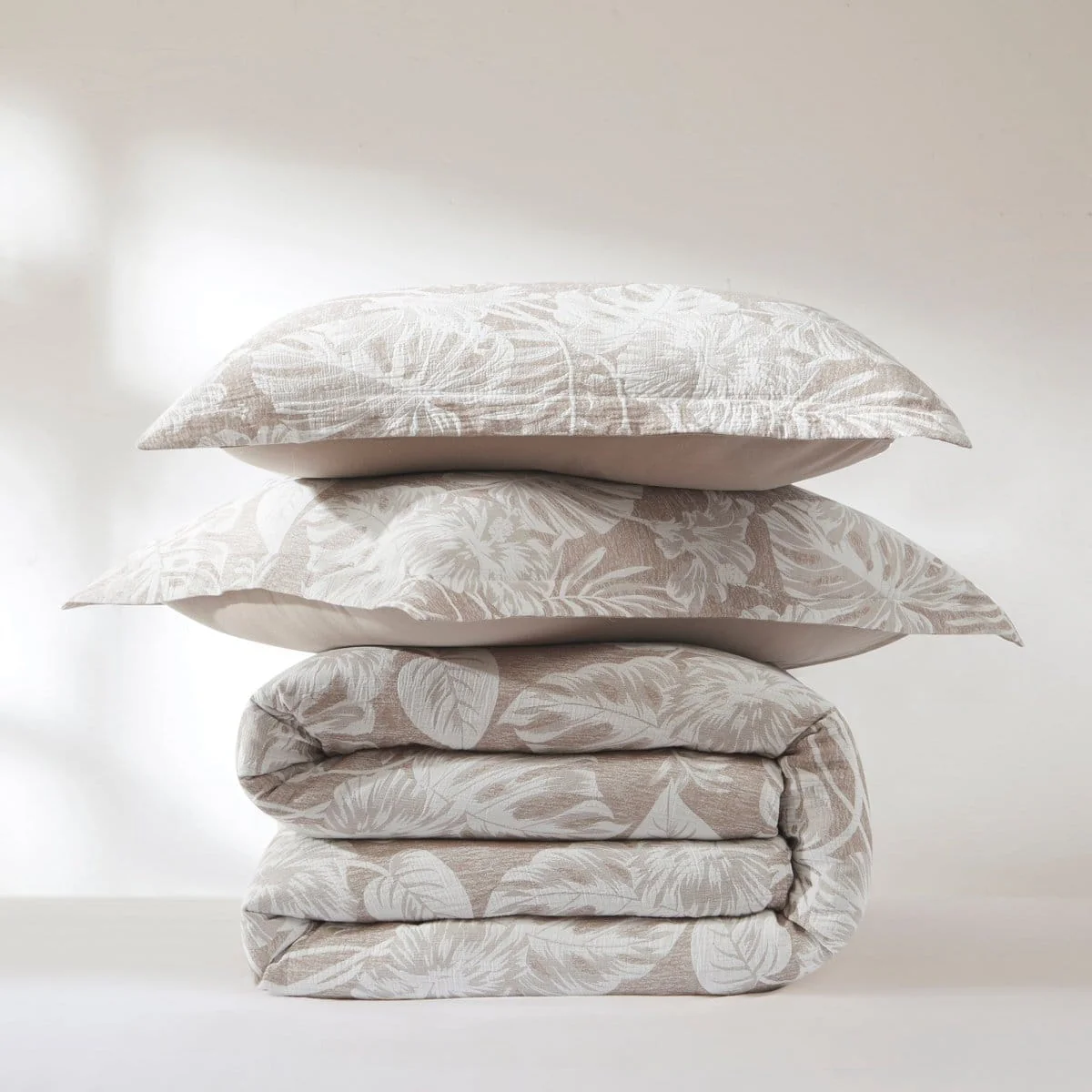 Bali Tropical Leaves Gauze Jacquard Duvet Cover Set - Image 12