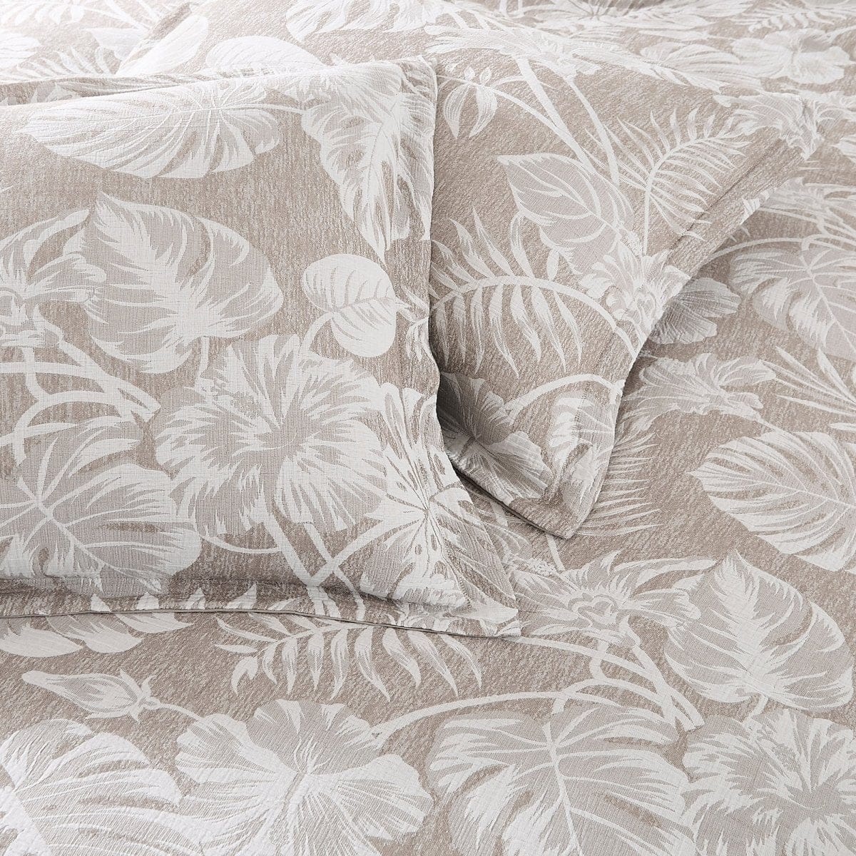 Bali Tropical Leaves Gauze Jacquard Duvet Cover Set - Image 14