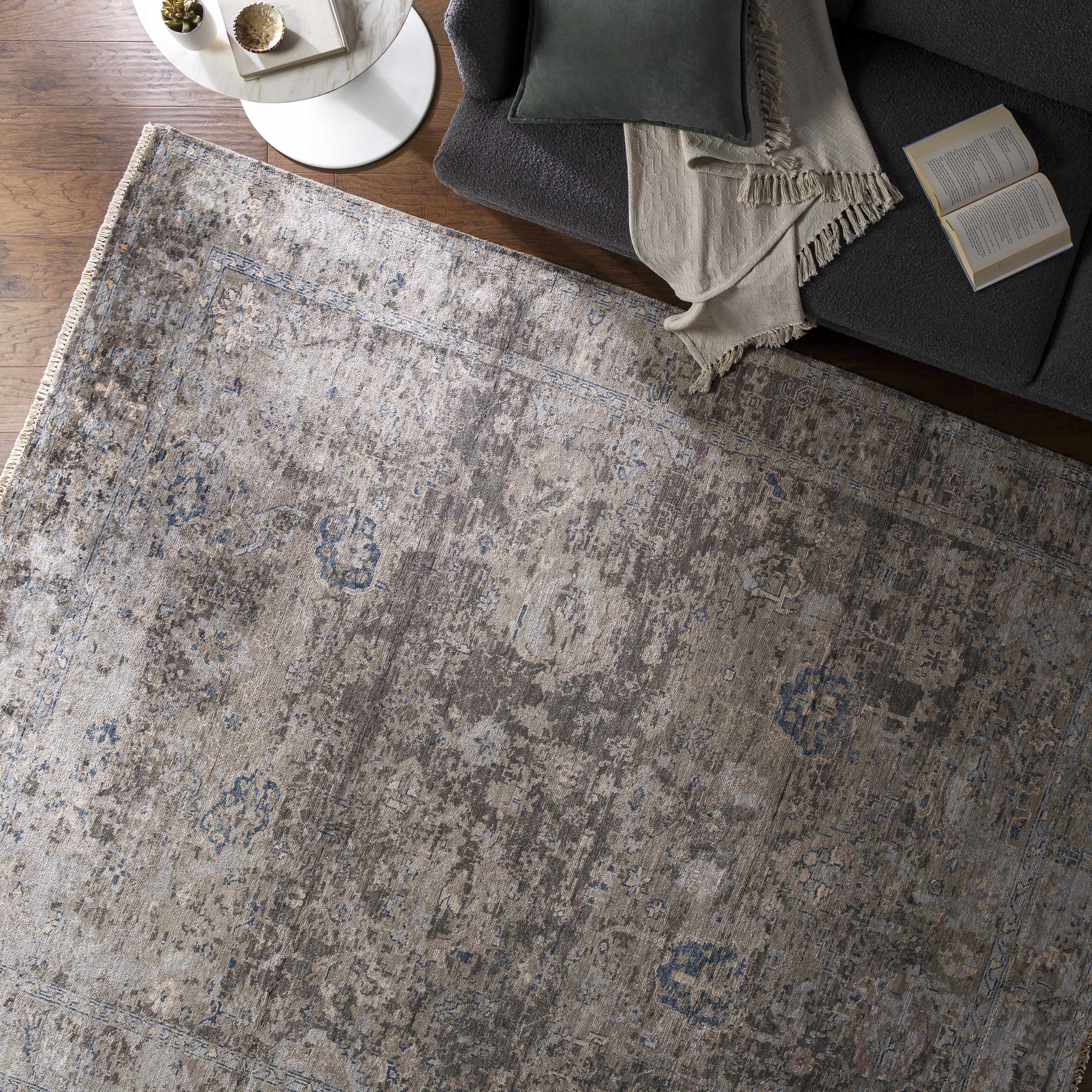 Ballantrae Premium Rug - Clearance - Image 3