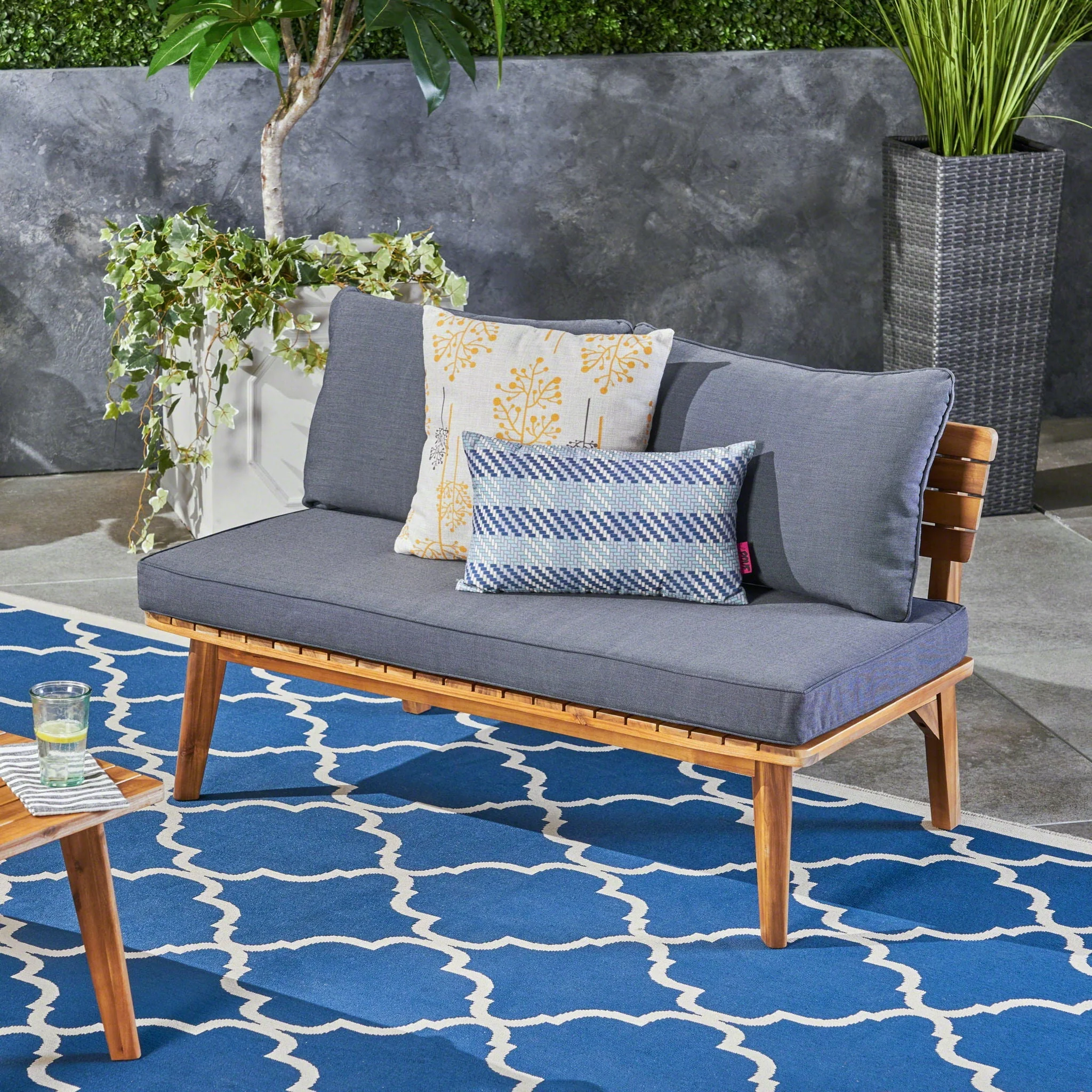 Balmoral Loveseat in Gray - Image 4