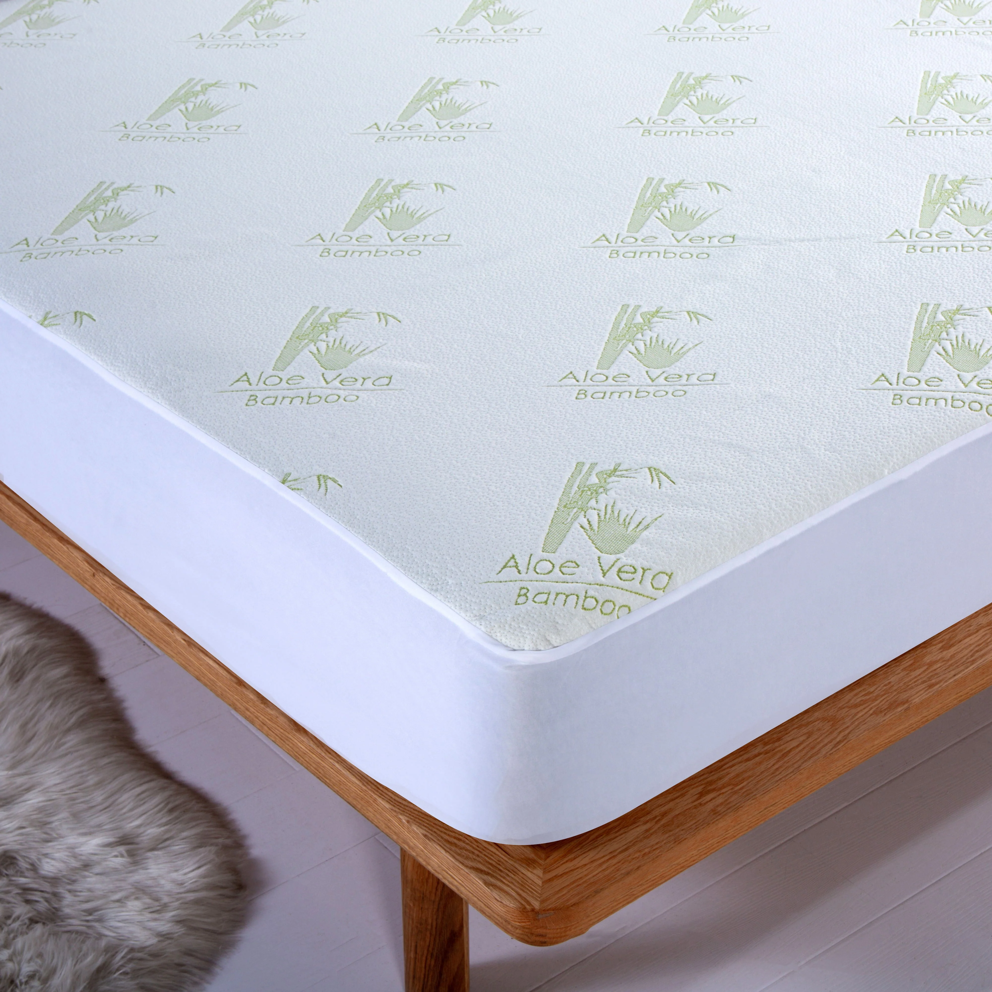 Bamboo Mattress Protector - 4 Sizes! - Image 2