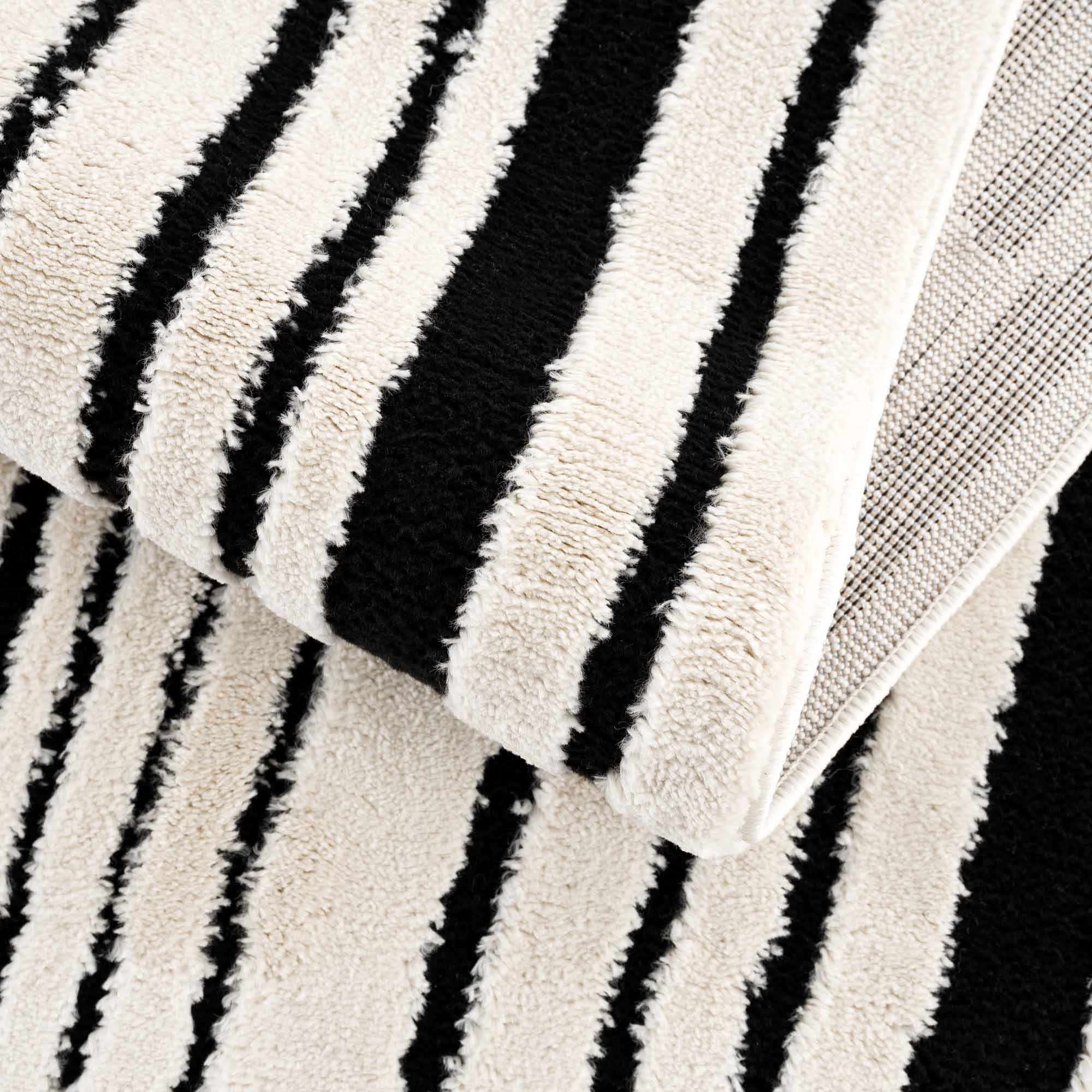 Bansi Area Rug - Image 8