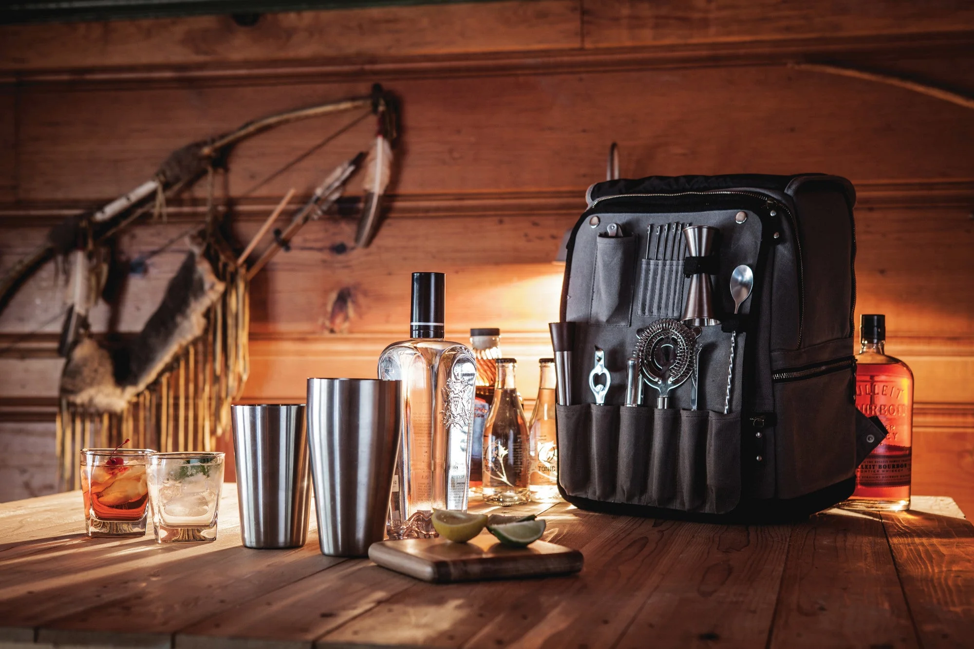 Bar-Backpack Portable Cocktail Set - Image 5