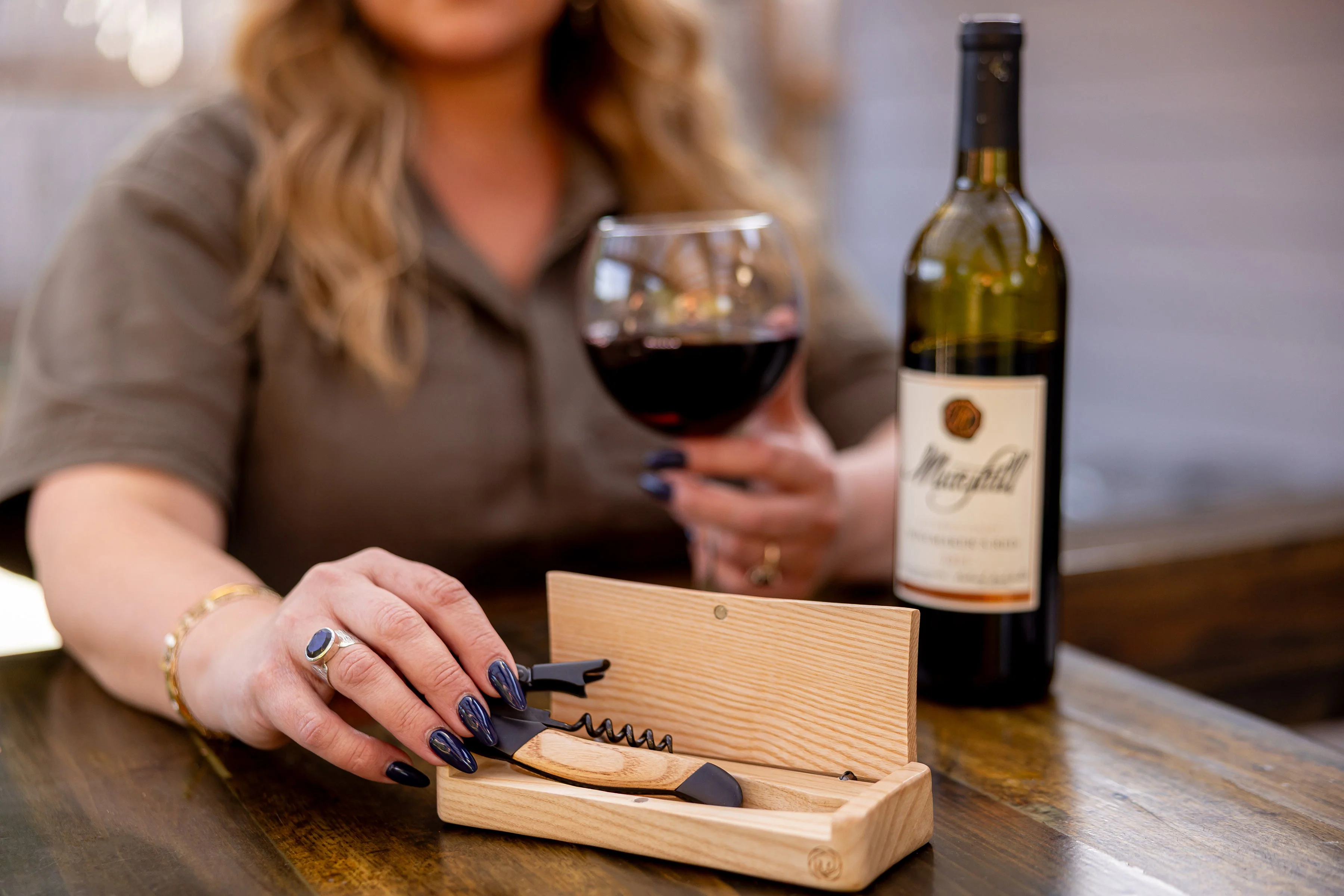 Barolo Waiter-style Corkscrew in Ashwood Box - Image 2