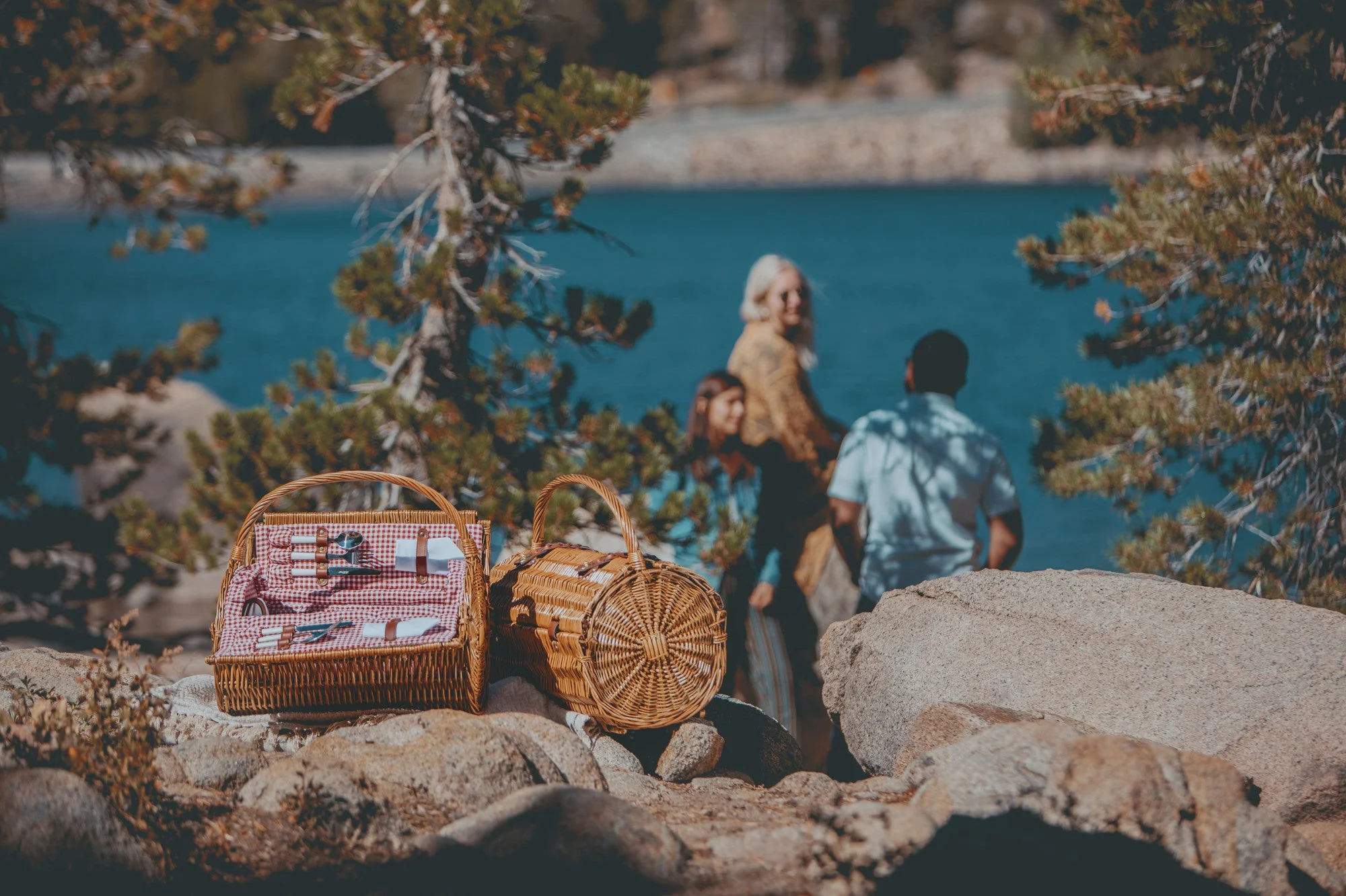 Barrel Picnic Basket - Image 4