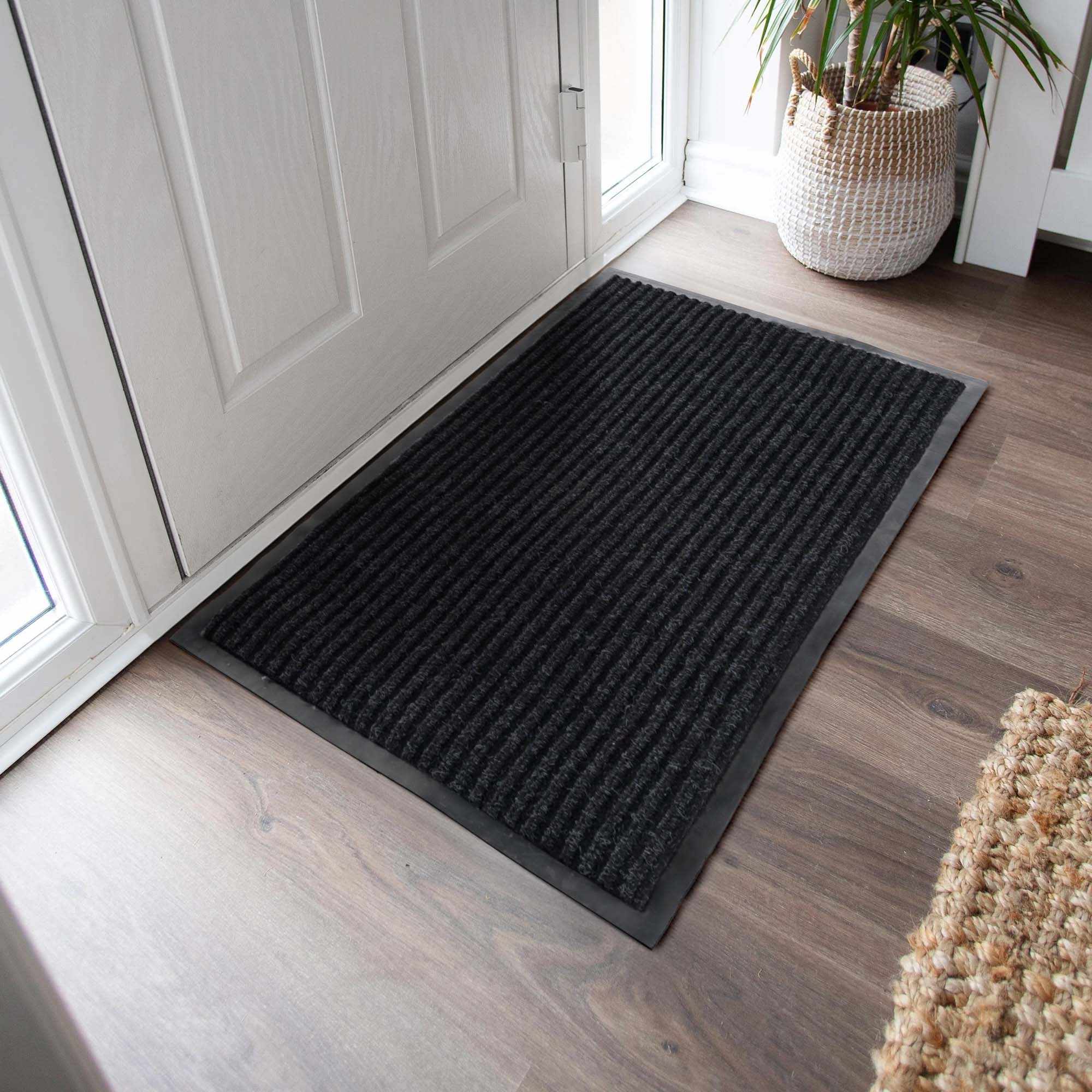 Basic Outdoor Mat, Black - Image 3