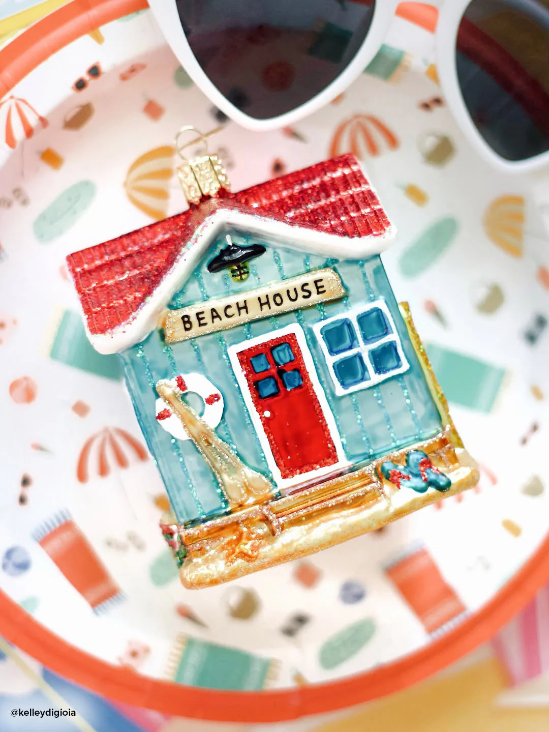 Beach House Ornament - Image 4
