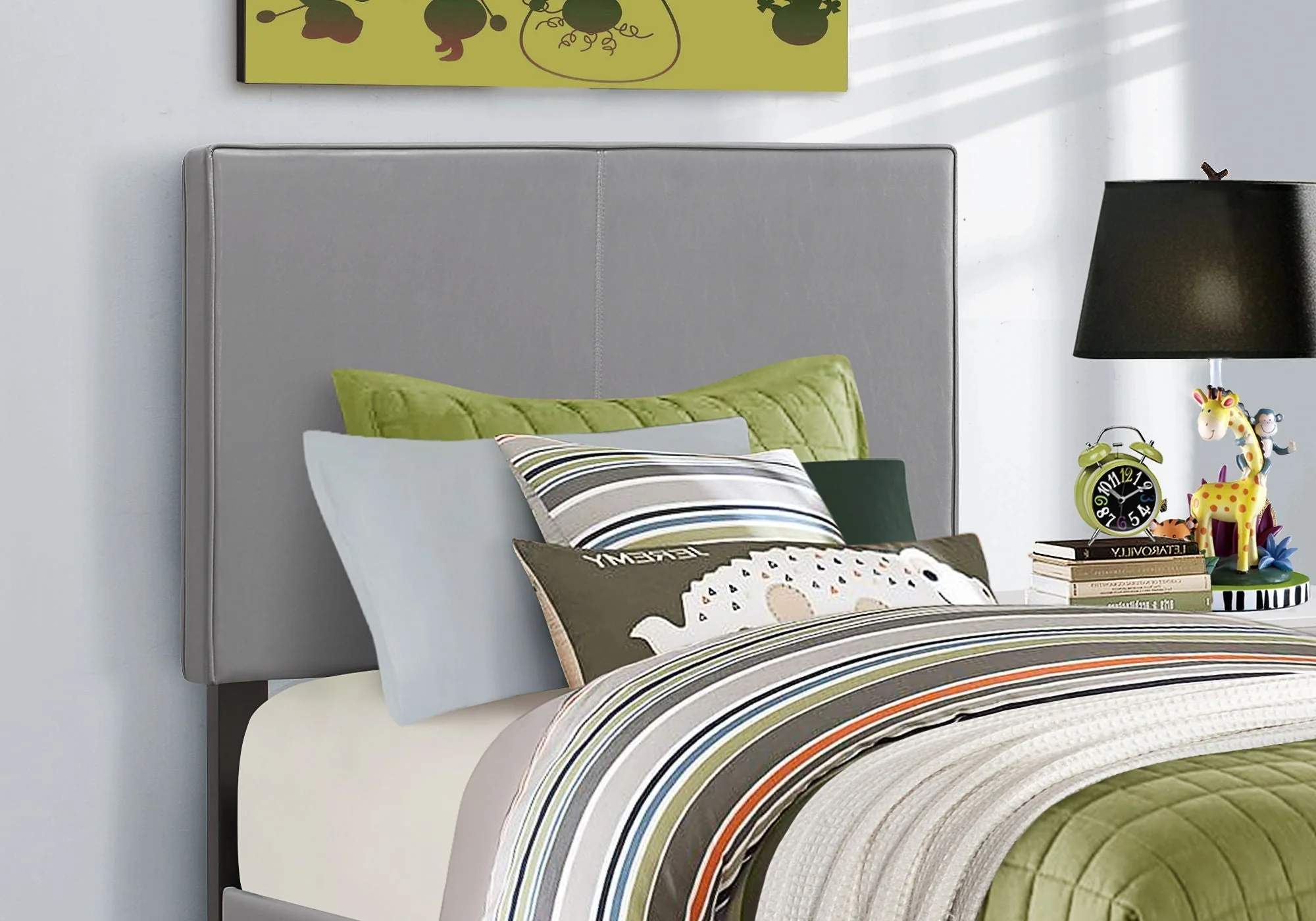 Bed, Upholstered, Transitional - Image 19