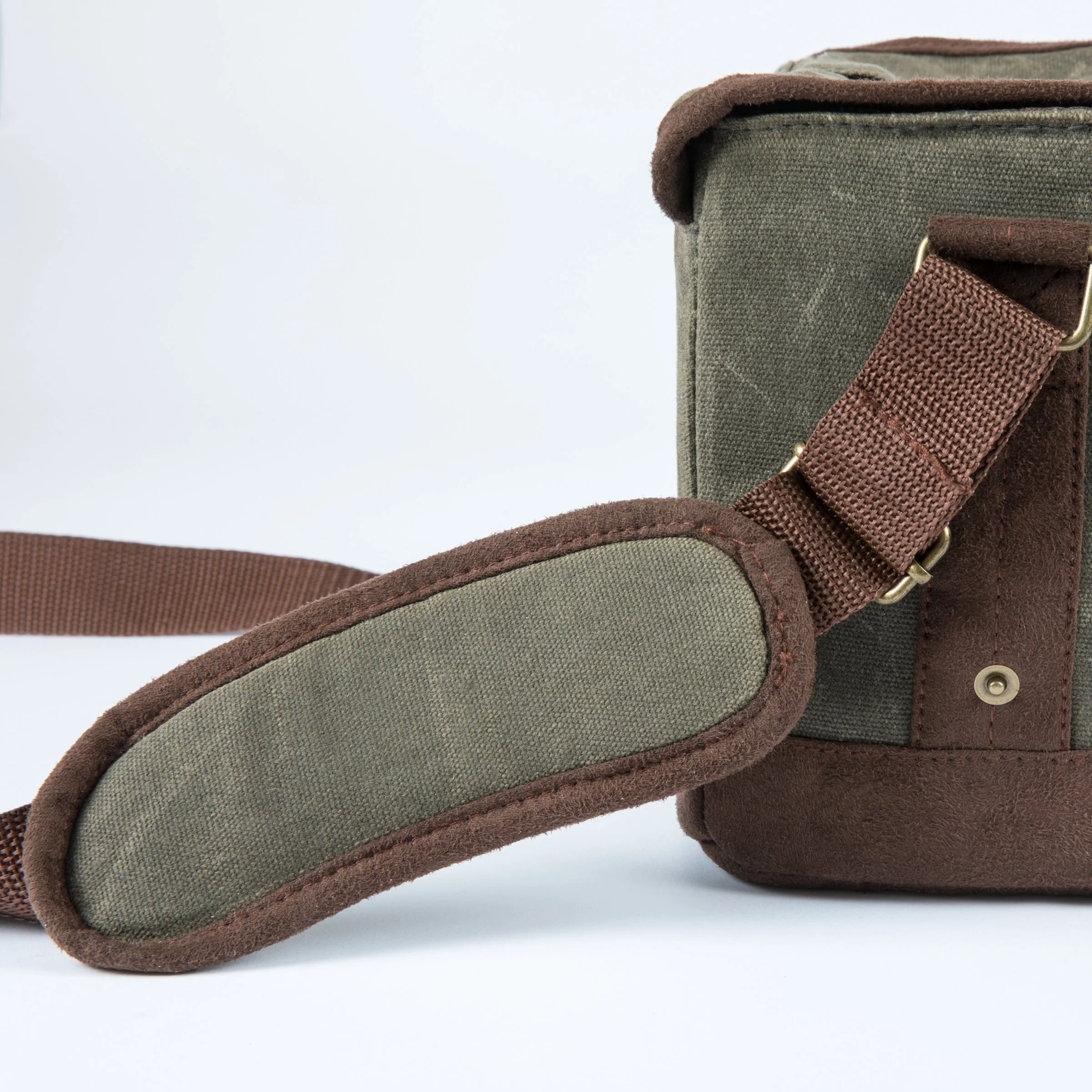 Beer Caddy Cooler Tote with Opener - Image 24
