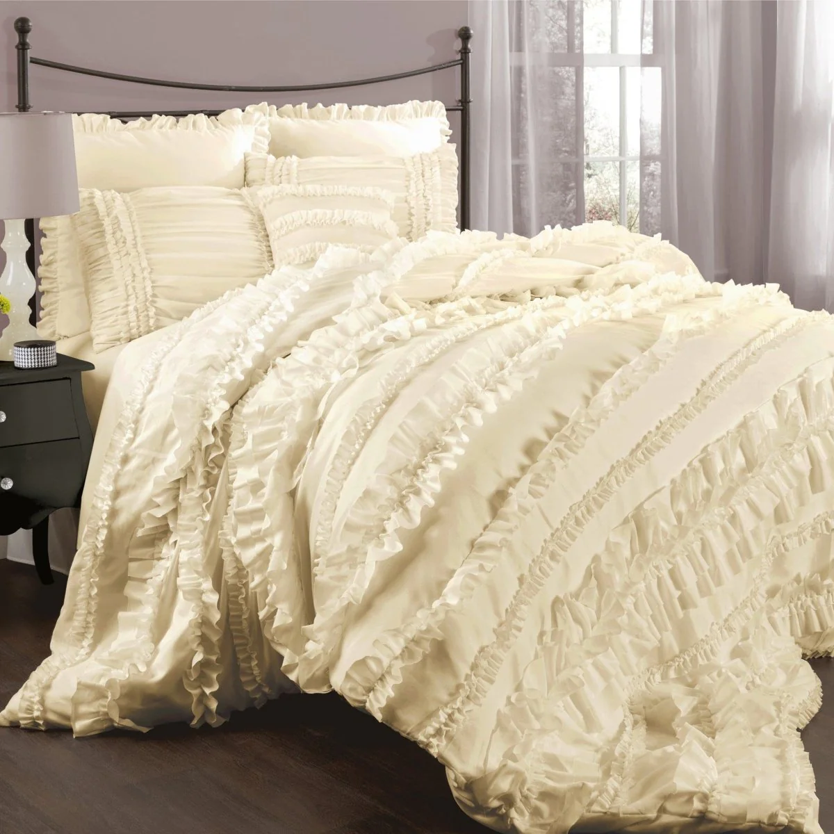 Belle Comforter Set - Image 18