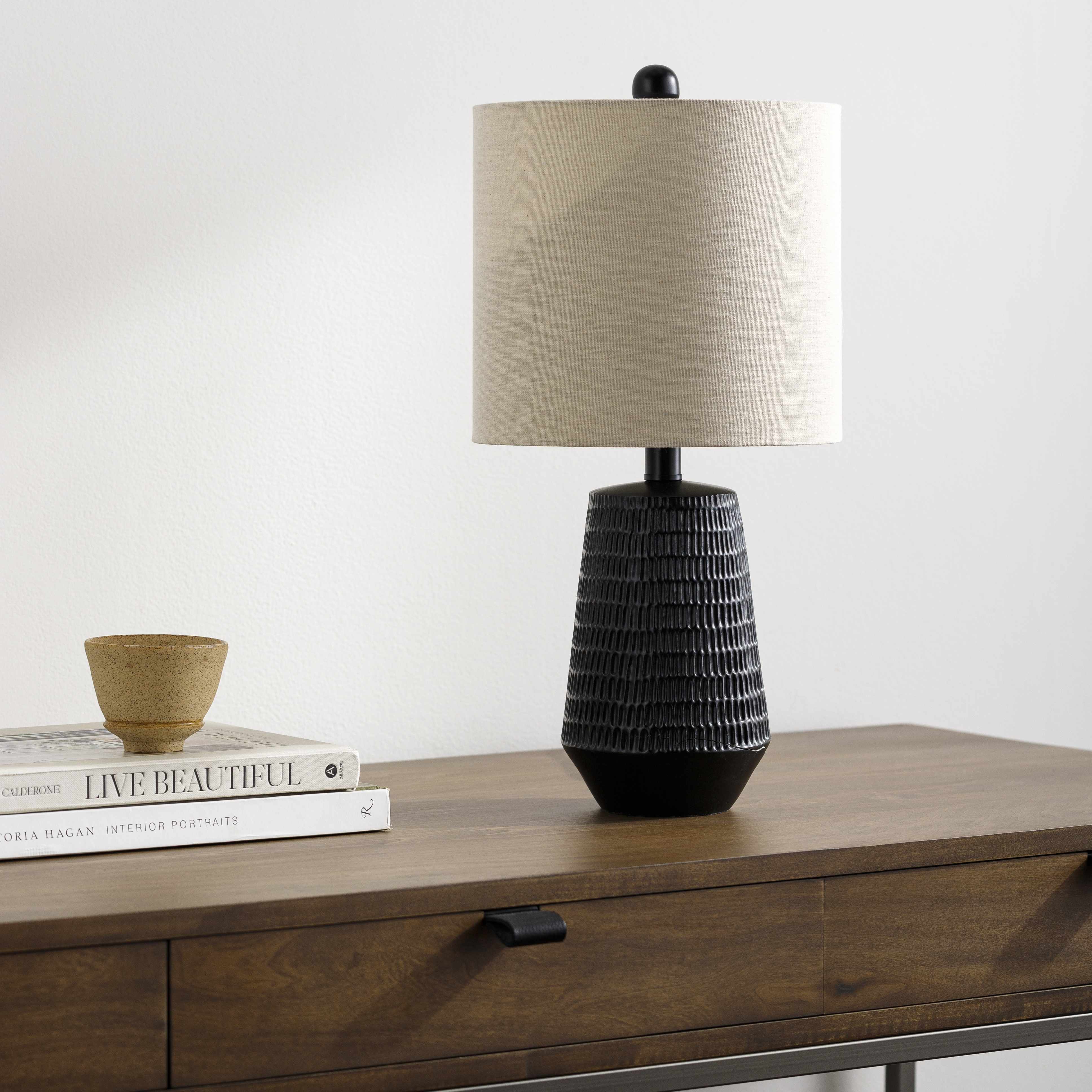 Berehomet Black Table Lamp - Image 7