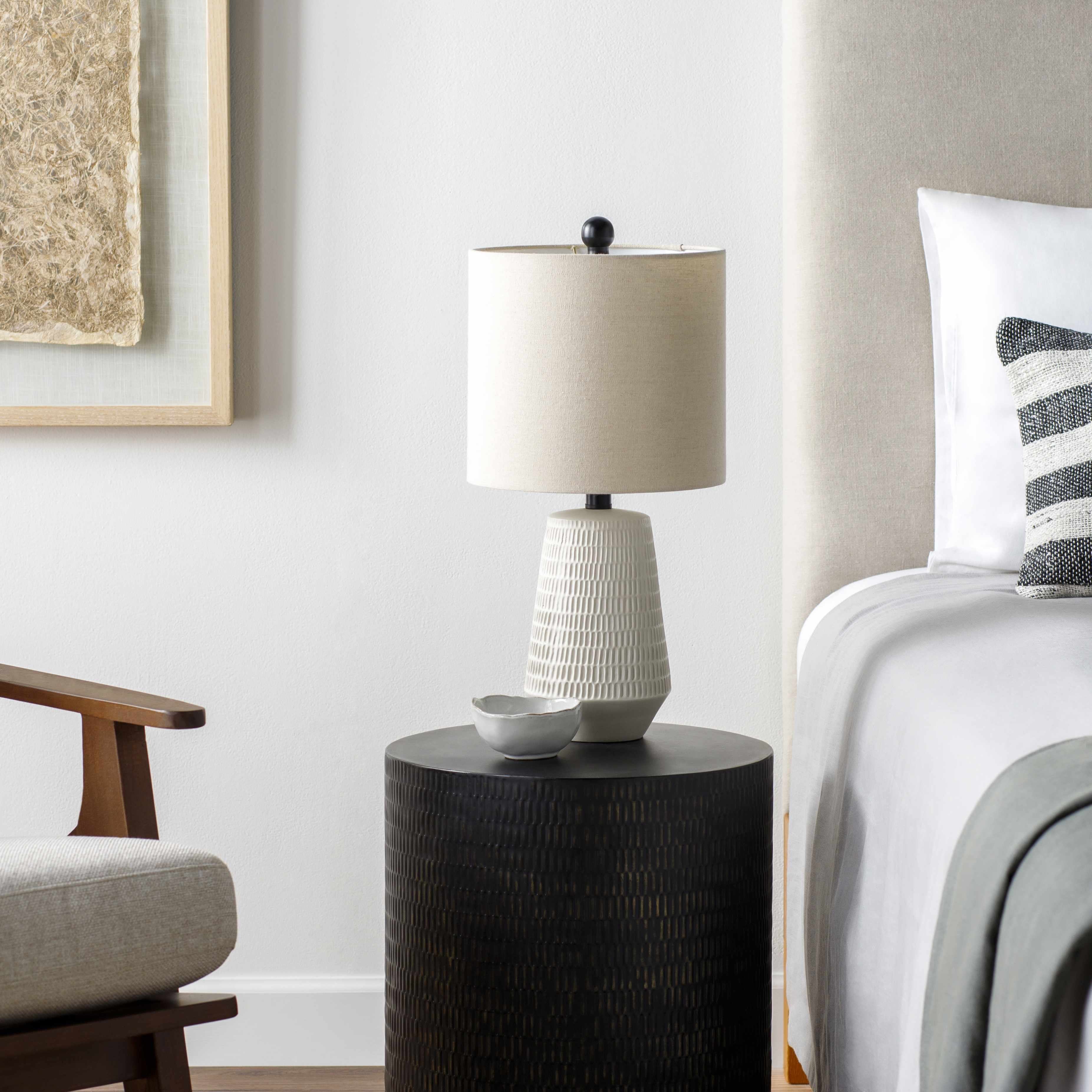 Berehomet Cream Table Lamp - Image 7
