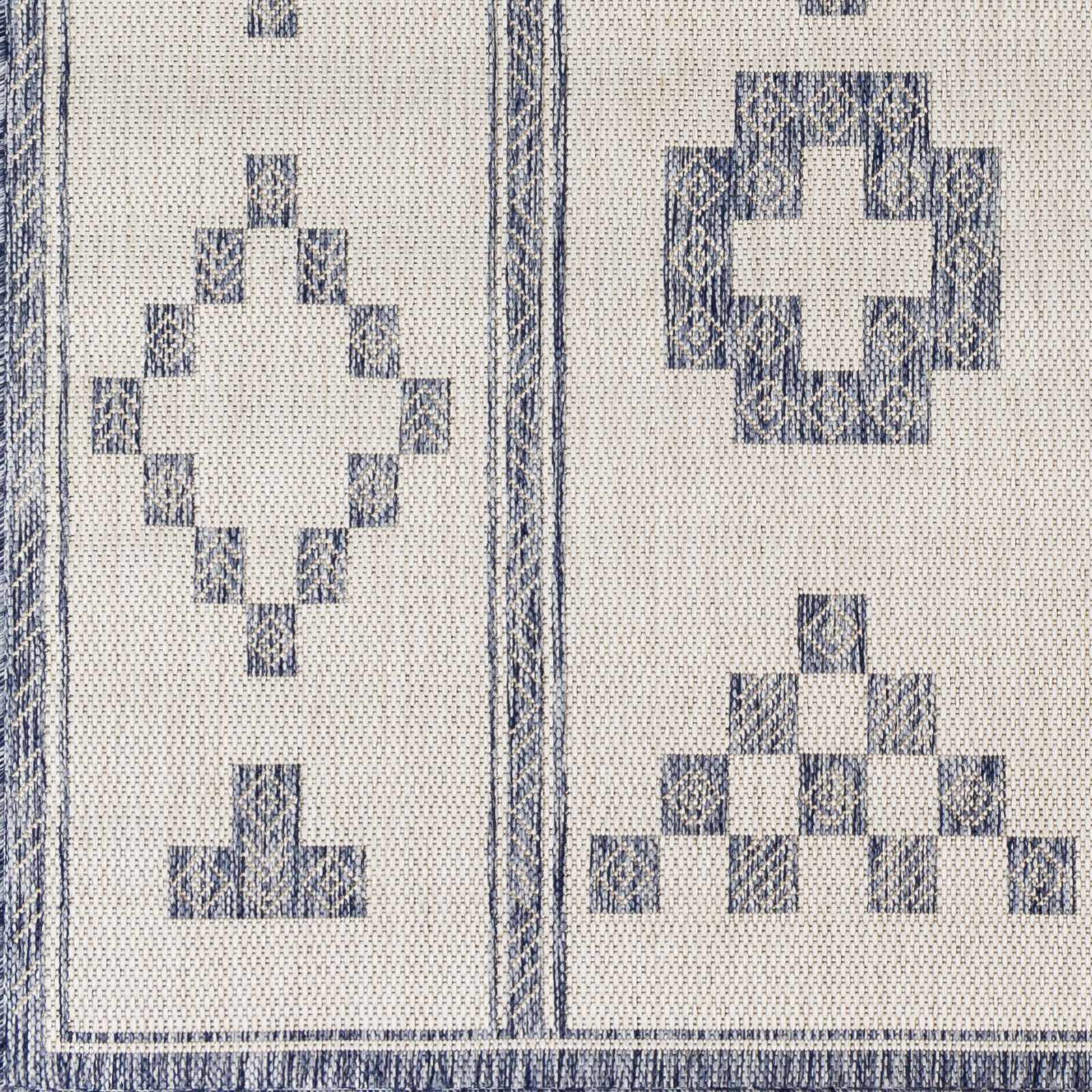 Besao Indoor & Outdoor Rug - Clearance - Image 4