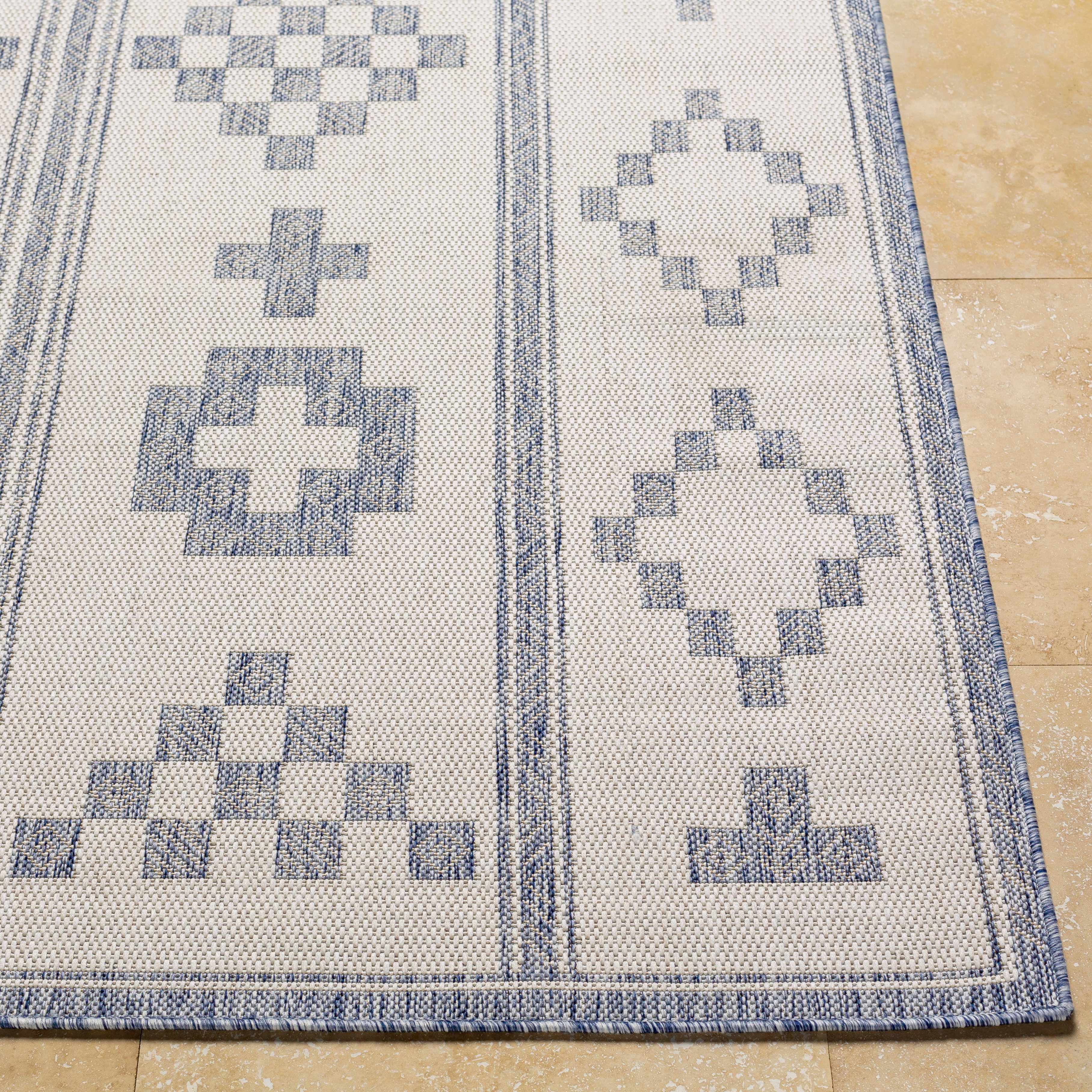 Besao Indoor & Outdoor Rug - Clearance - Image 6