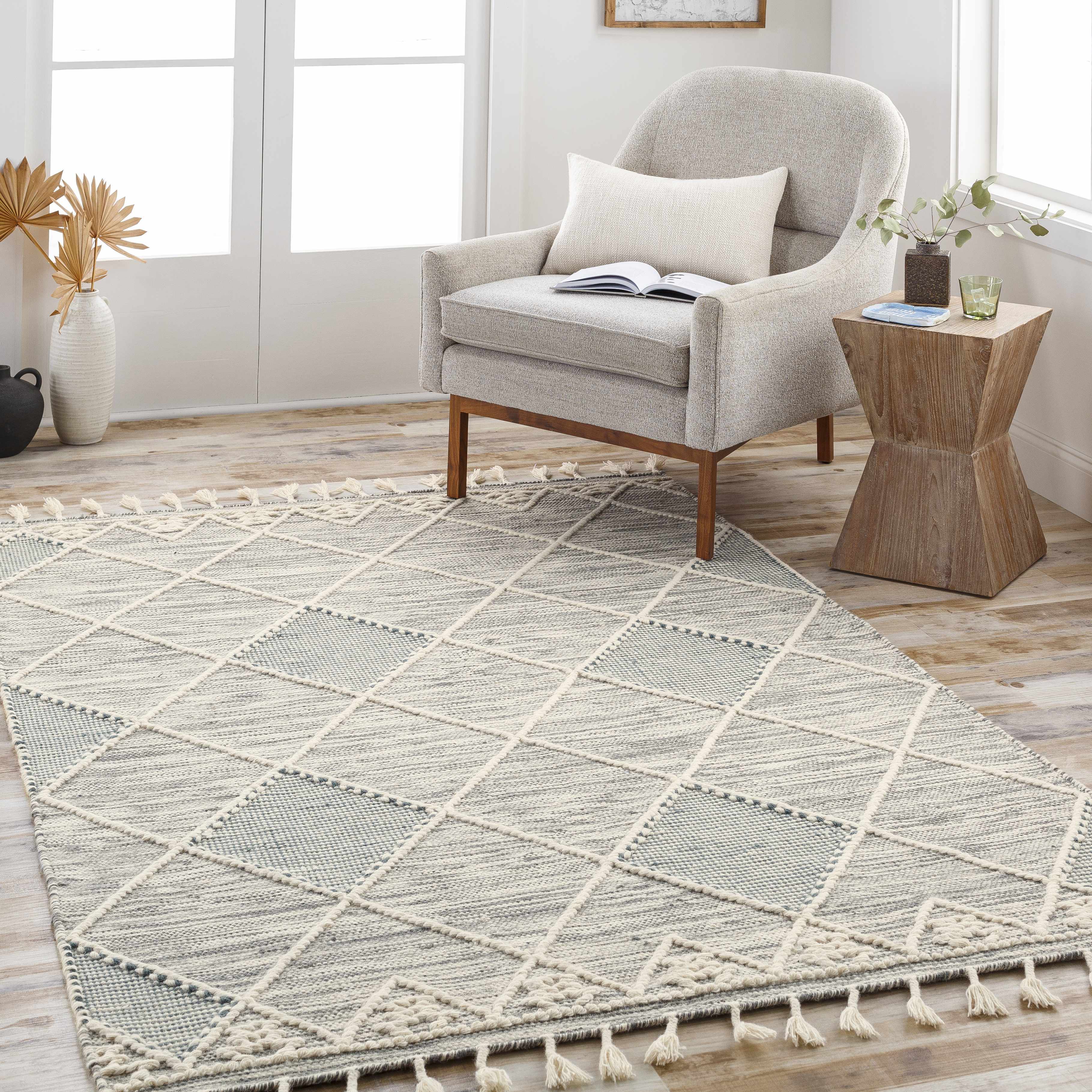 Bicos Tasseled Jute Rug - Clearance - Image 2