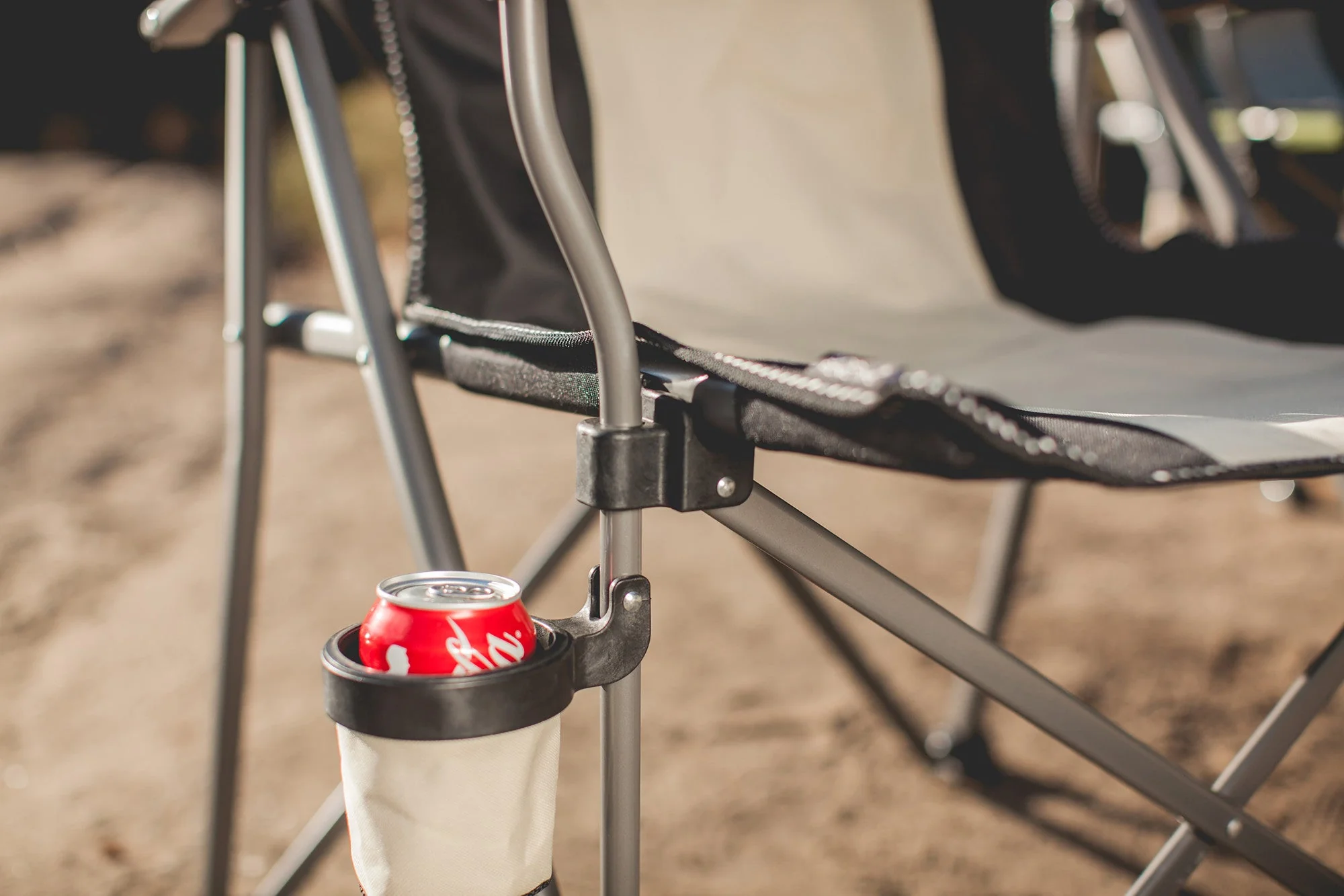 Big Bear XXL Camping Chair with Cooler - Image 11