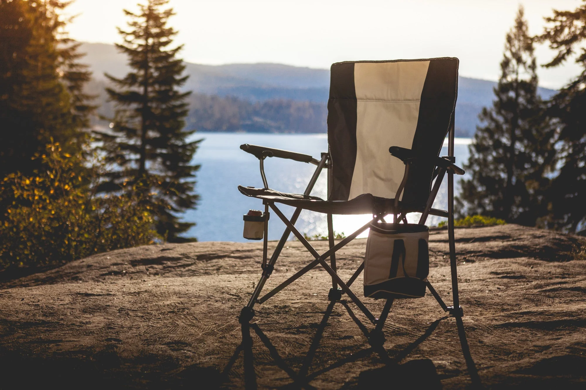 Big Bear XXL Camping Chair with Cooler - Image 14