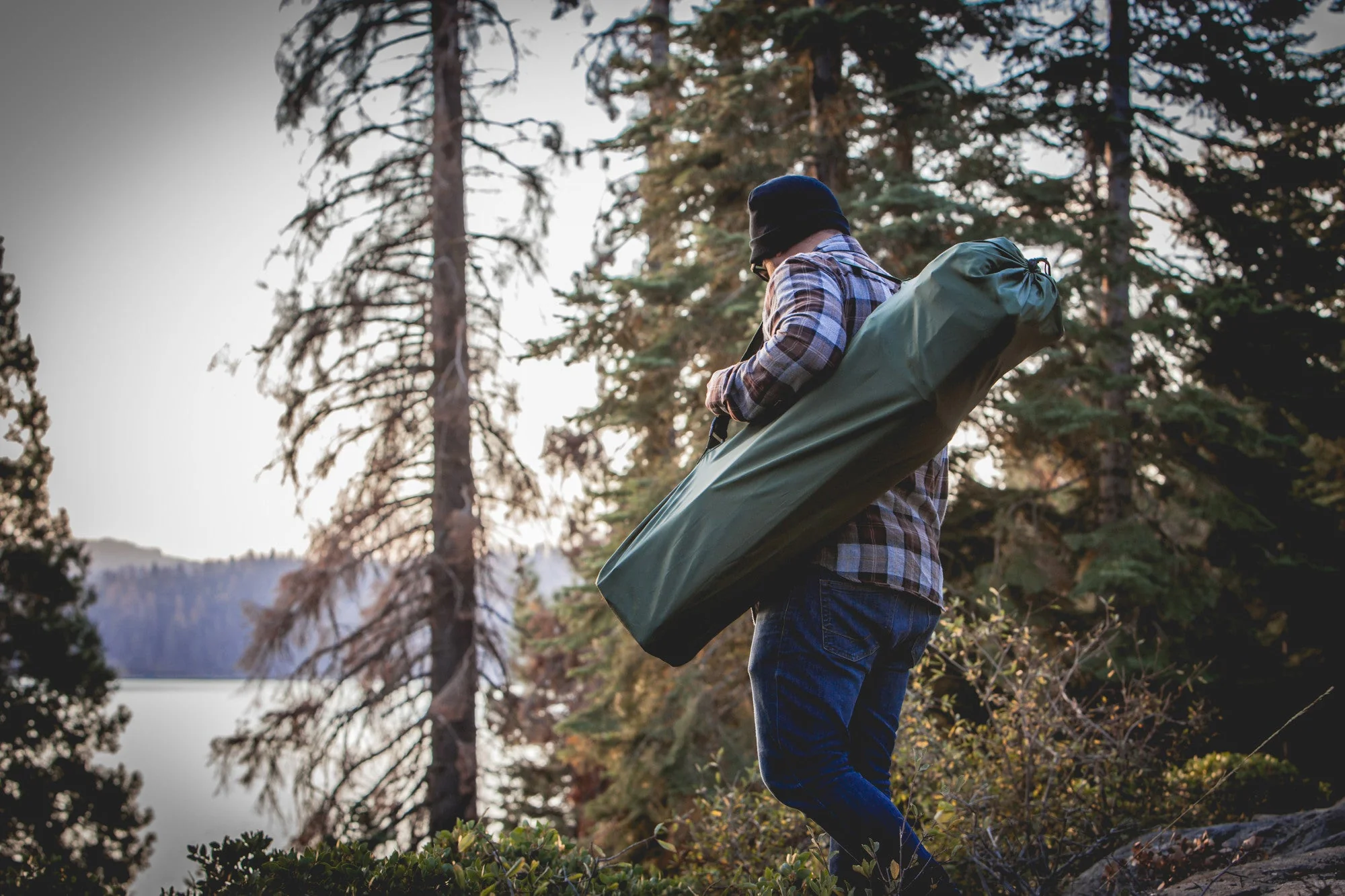 Big Bear XXL Camping Chair with Cooler - Image 4