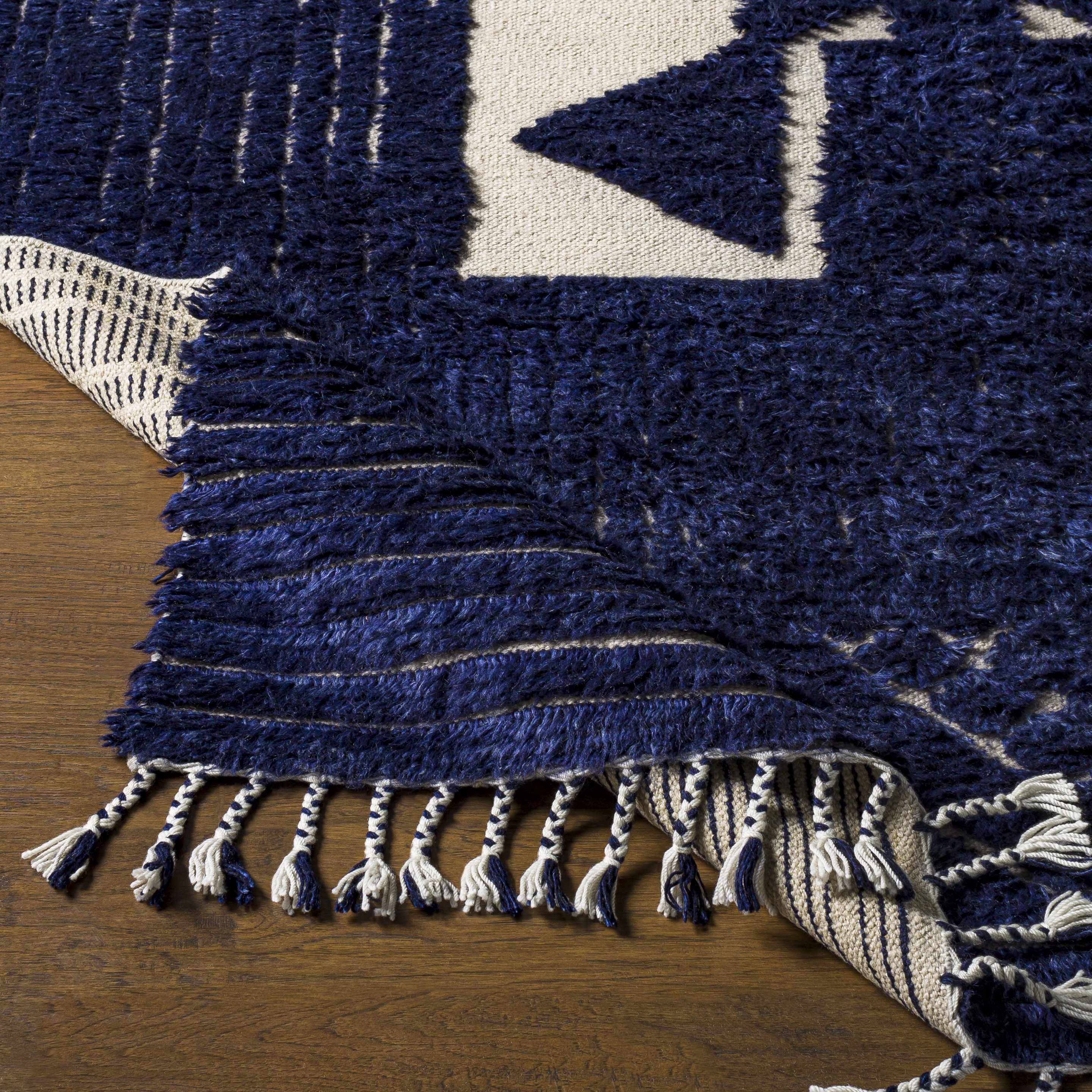 Billinge Area Carpet - Clearance - Image 7