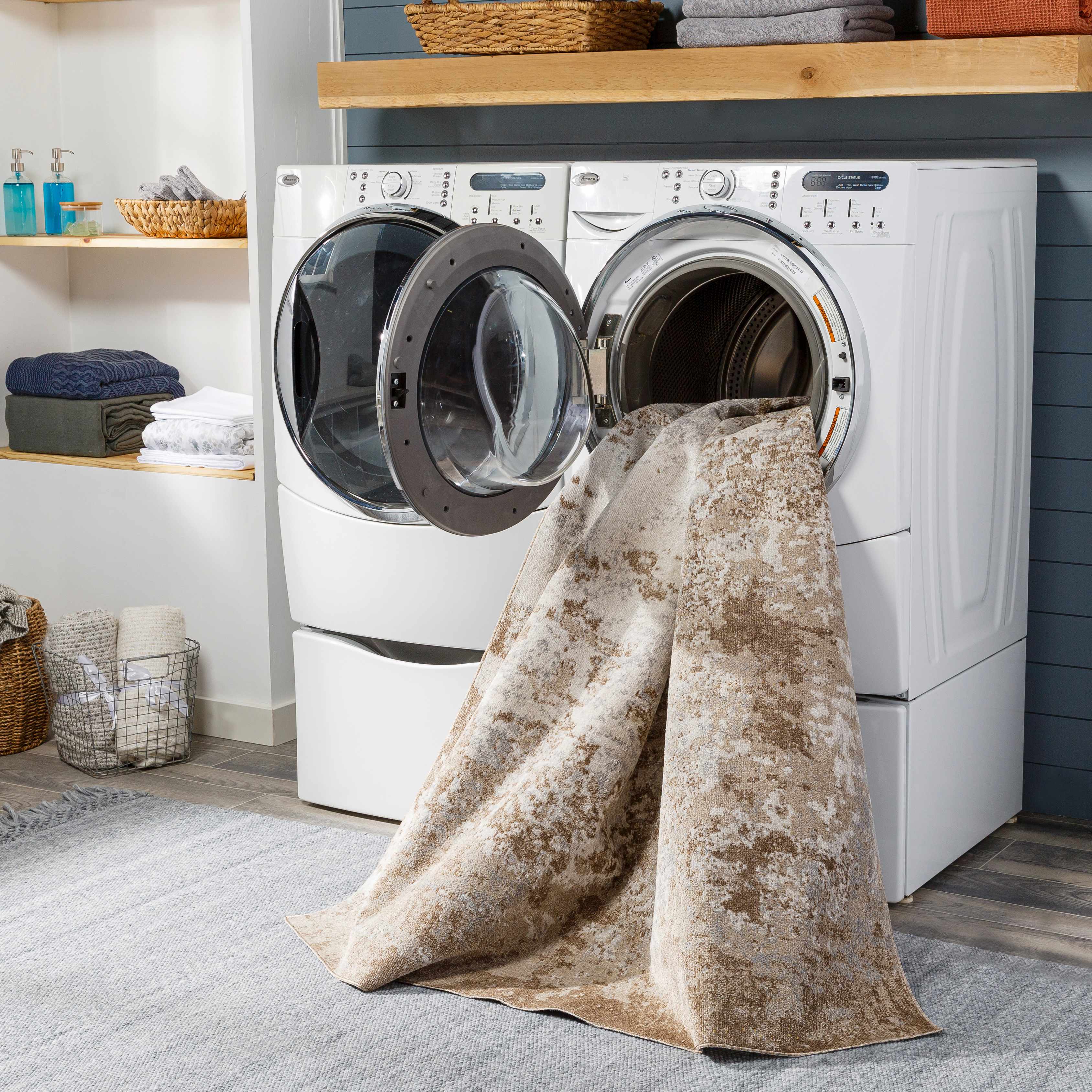 Binangonan Washable Area Rug - Clearance - Image 7
