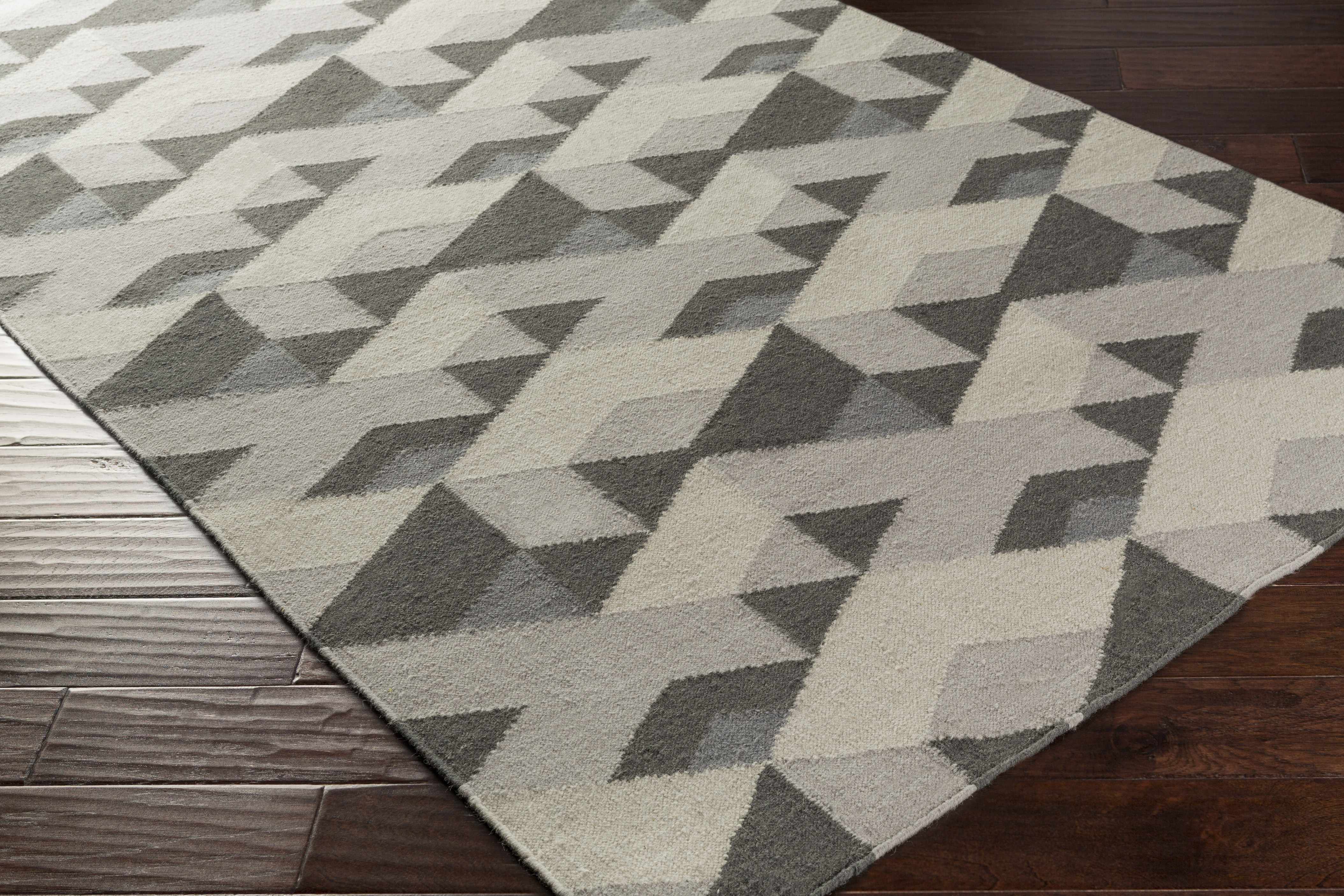 Birchleaf Area Carpet - Clearance - Image 2