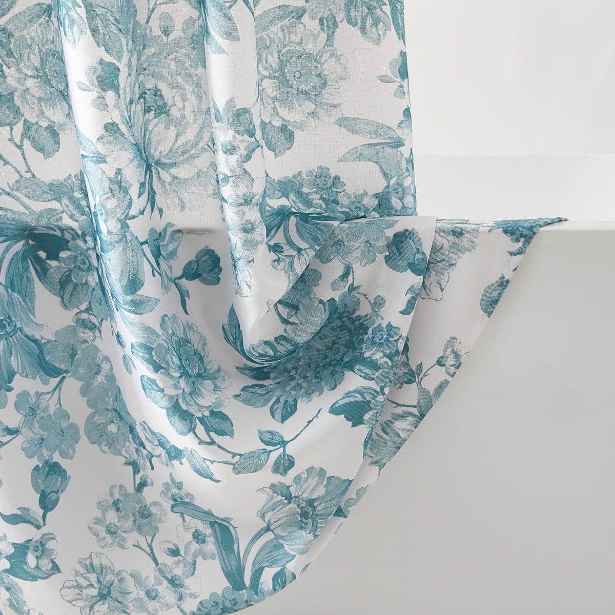 Bird And Hydrangea Toile Shower Curtain - Image 4