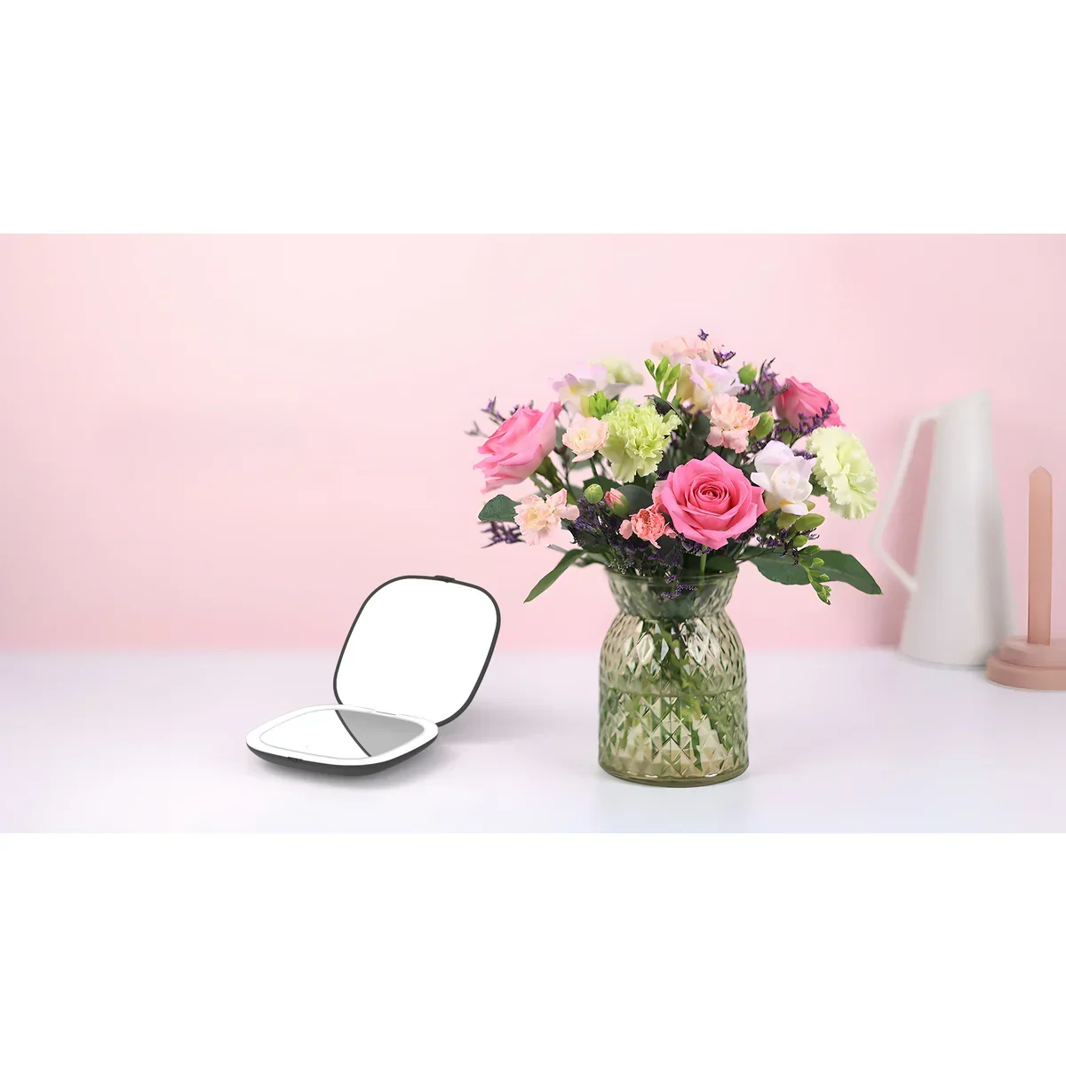 Black 1x/3x Magnifying Rechargeable LED Compact Makeup Mirror - Image 8