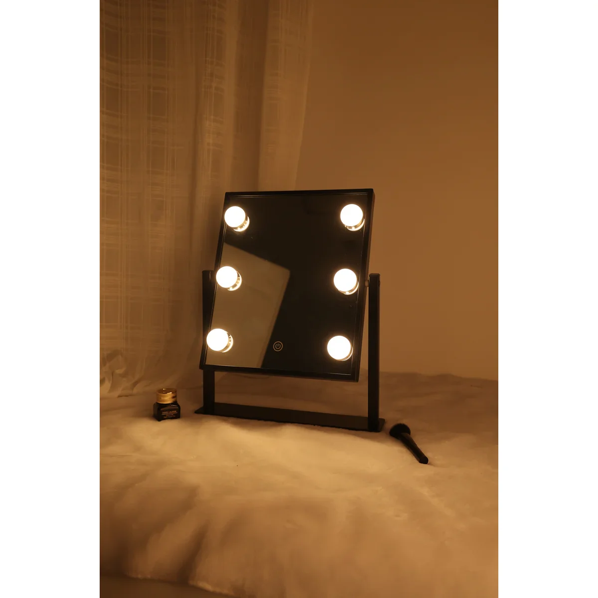 Black 6 LED Hollywood Vanity Mirror - Image 7