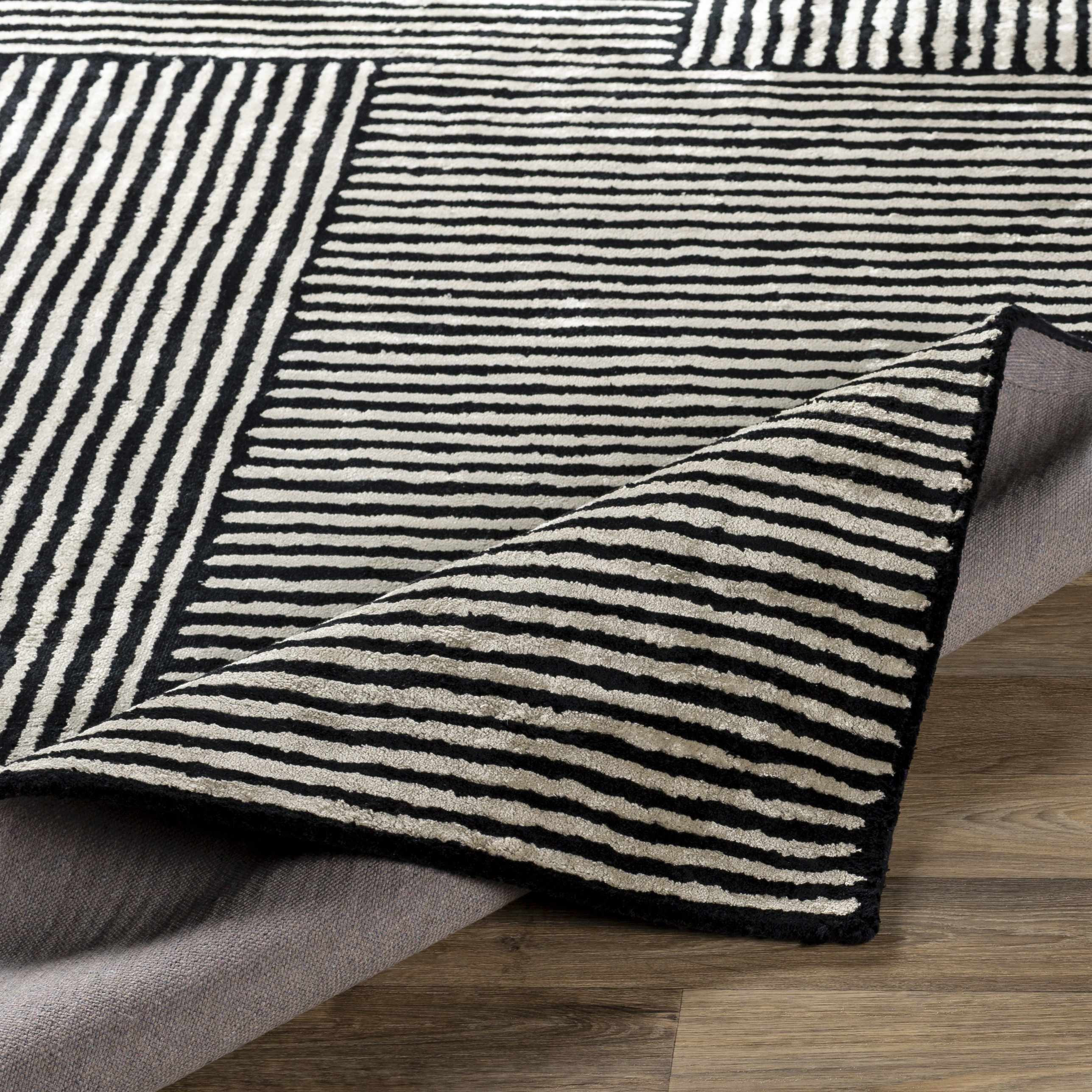 Black&White Striped Sheen Viscose Area Rug - Image 4