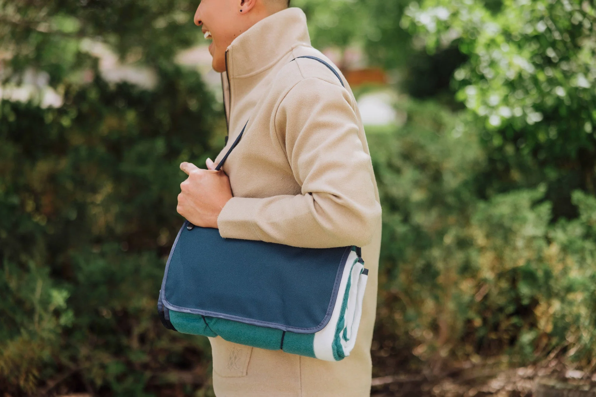 Blanket Tote Outdoor Picnic Blanket - Image 47