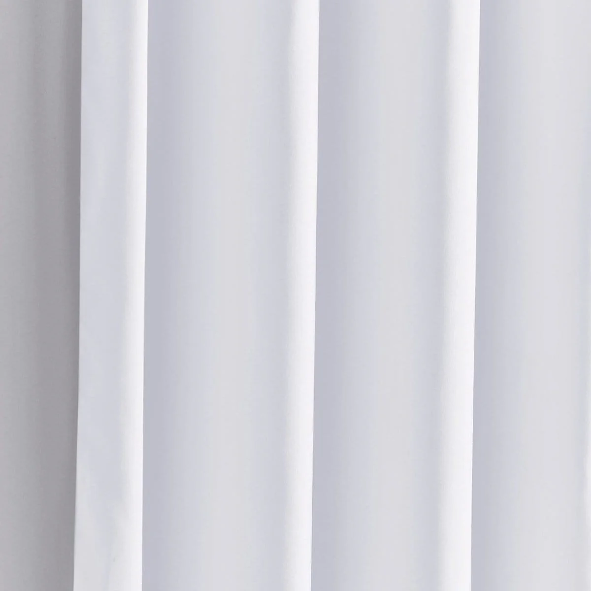 Block Border Shower Curtain - Image 6