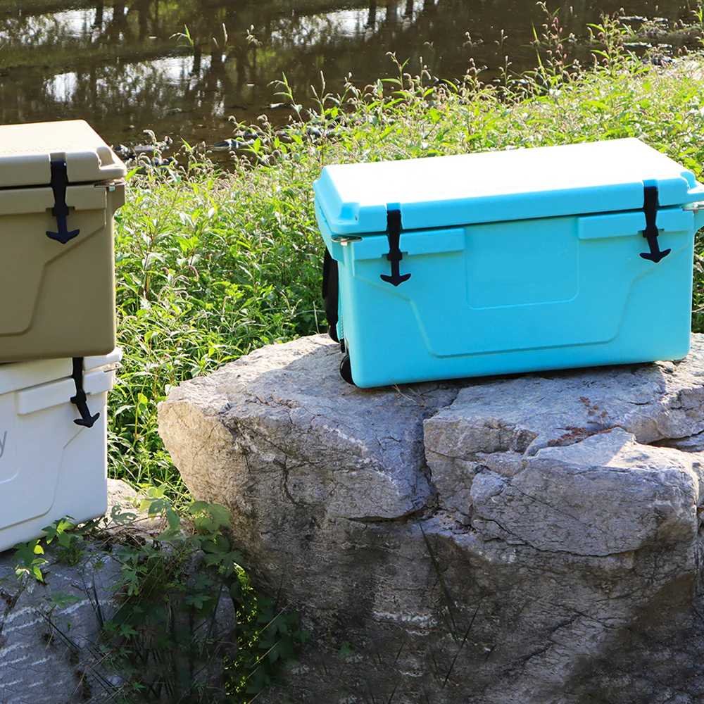 Blue 65QT Outdoor Cooler Ice Chest - Image 17