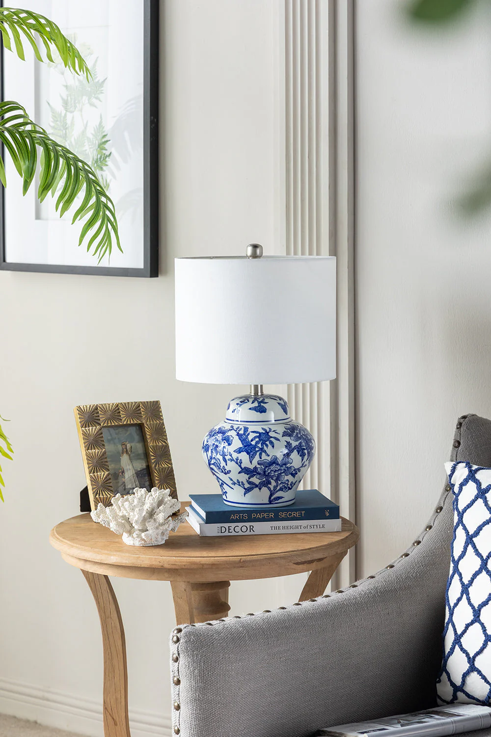 Blue and White Short Urn Ceramic Vase Lamp - Image 12