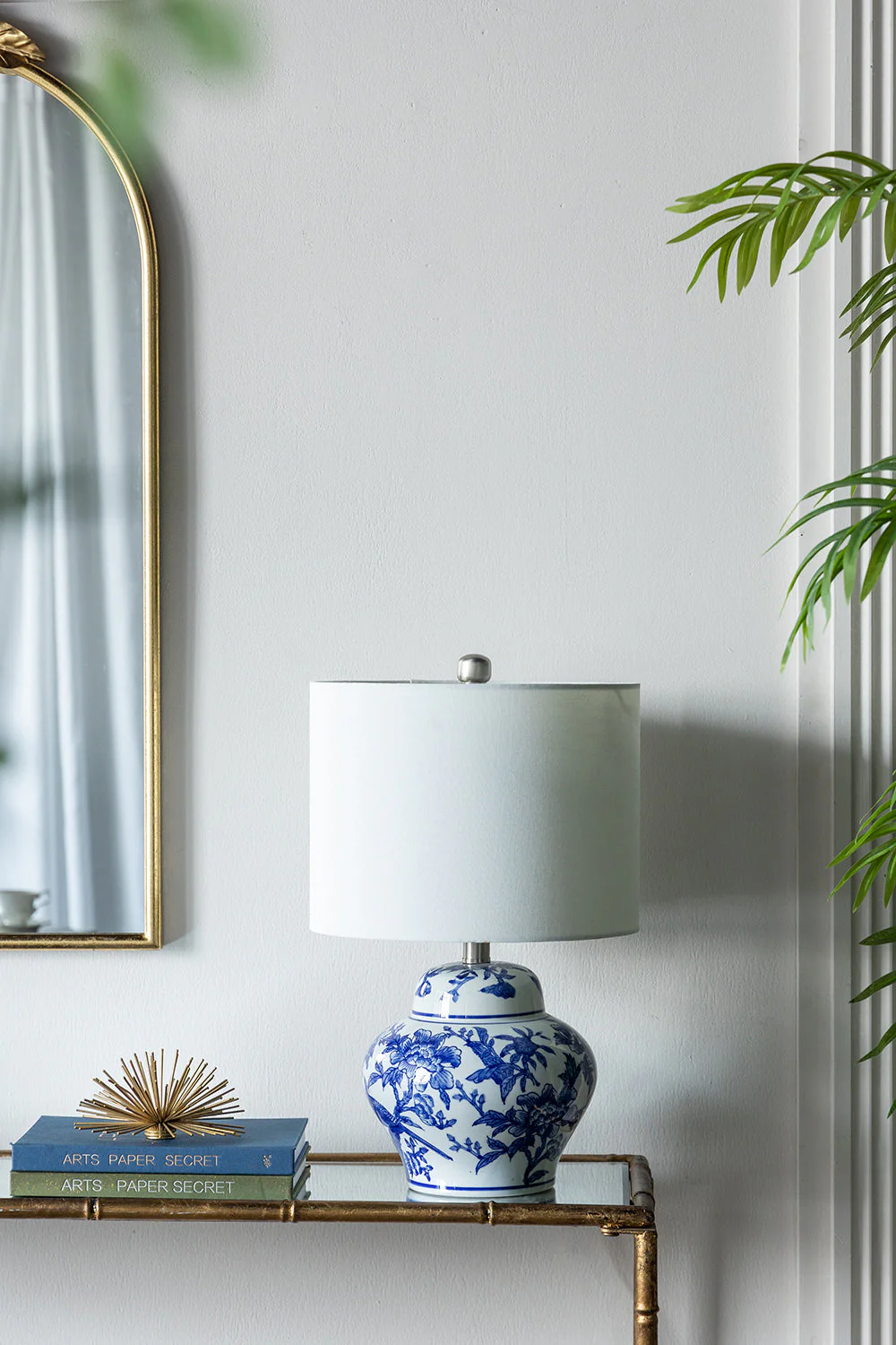 Blue and White Short Urn Ceramic Vase Lamp - Image 7