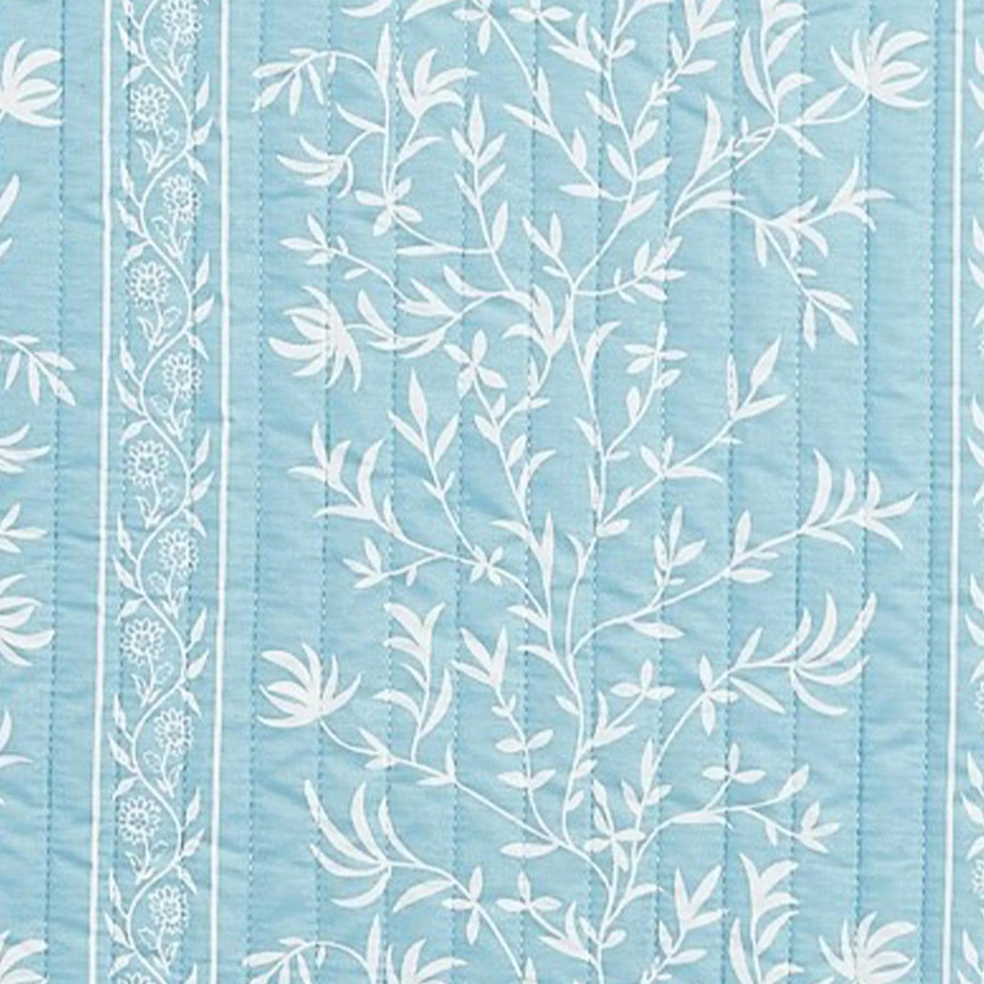 Blue Floral Quilt Set - Senna Collection - Image 5
