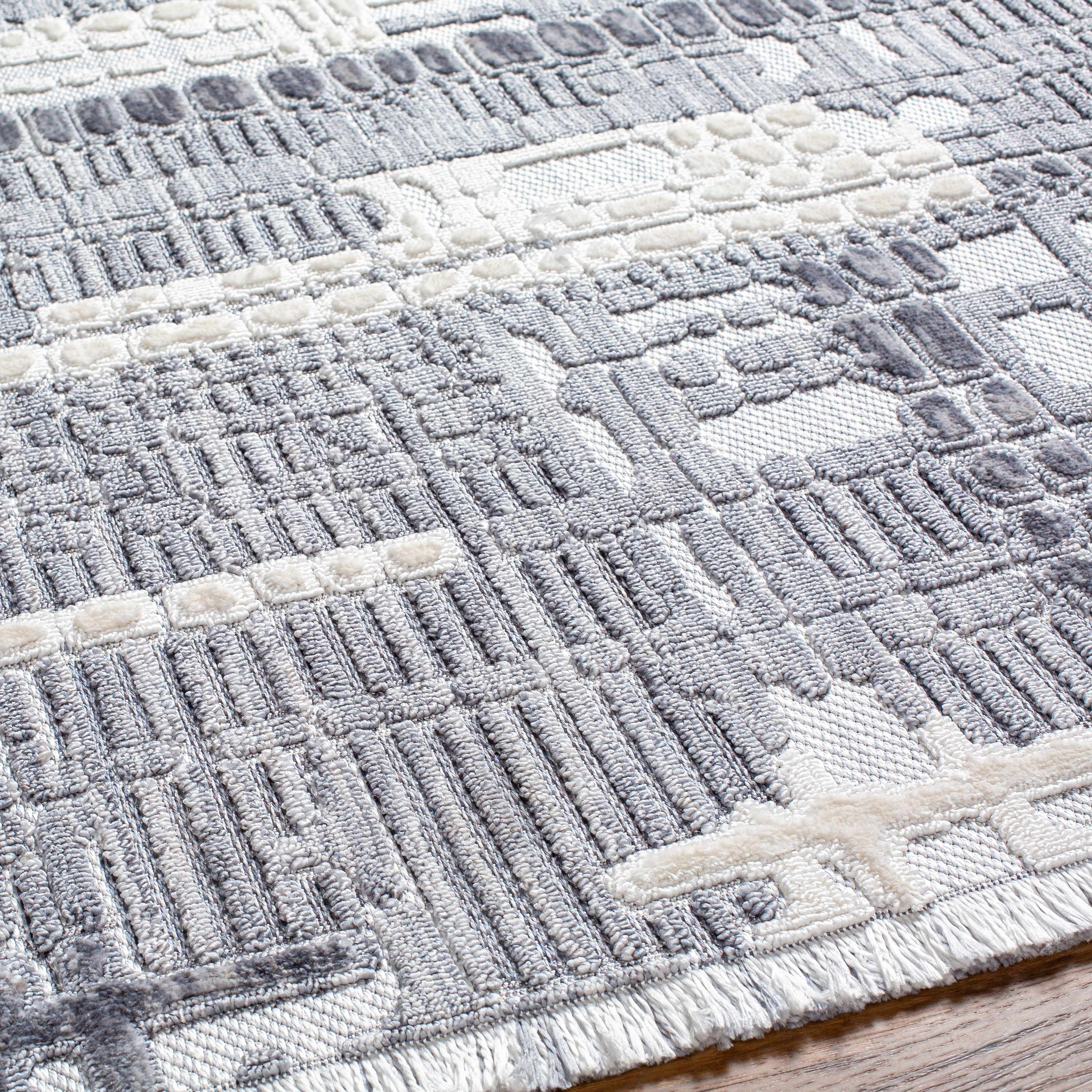 Bodhi Textured Saxony Rug with Fringes - Clearance - Image 3