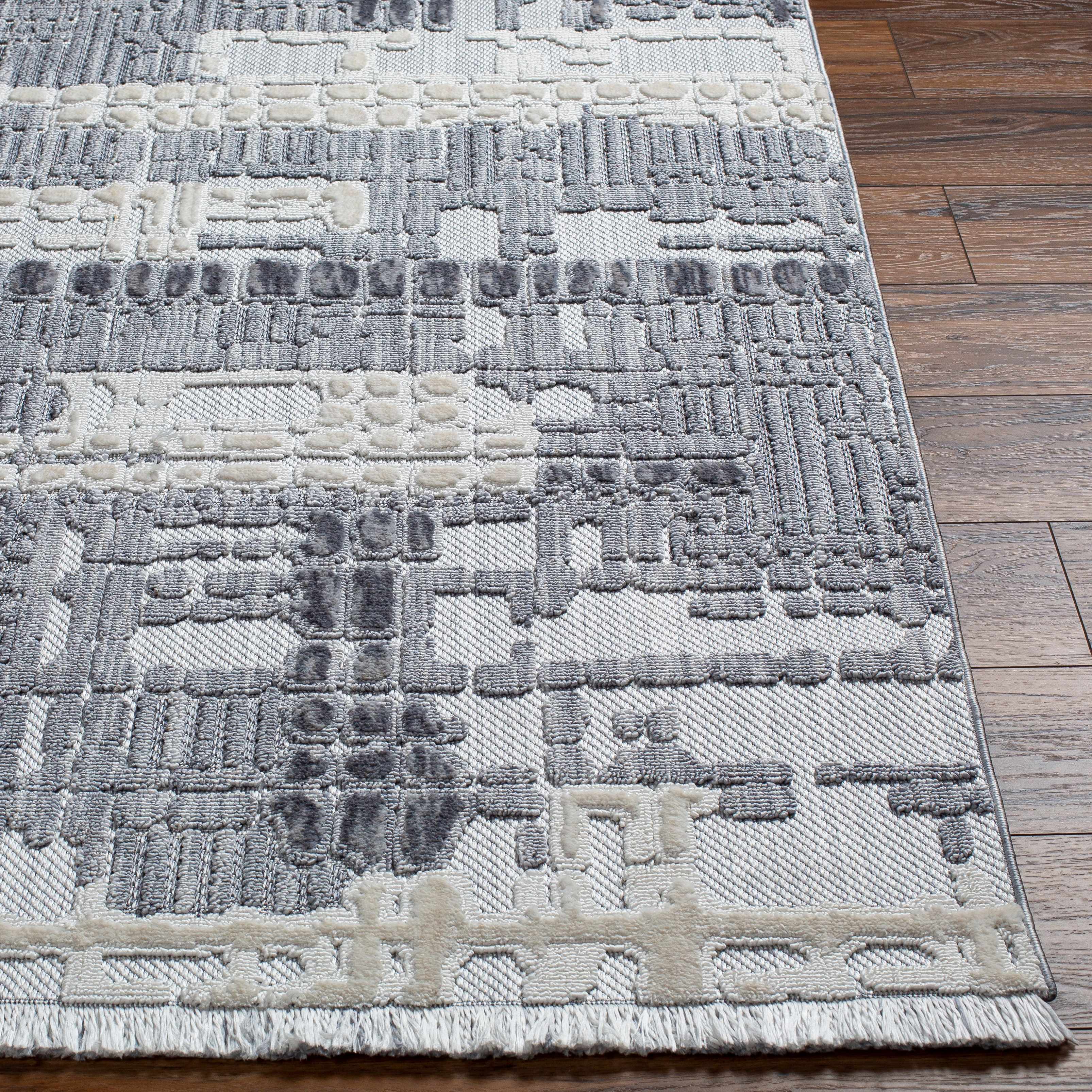 Bodhi Textured Saxony Rug with Fringes - Clearance - Image 4