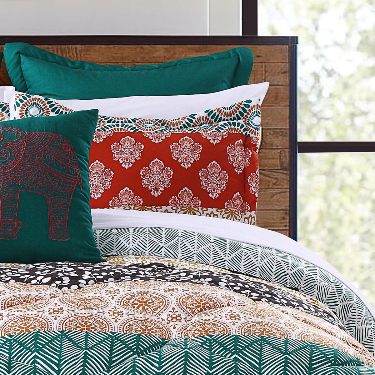 Bohemian Stripe 7 Piece Comforter Set - Image 4