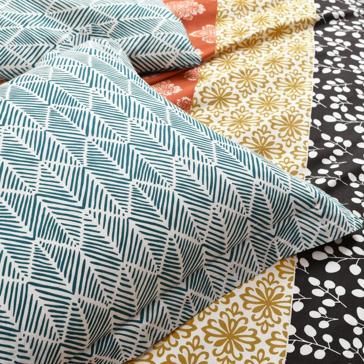 Bohemian Stripe Cotton Reversible Duvet Cover Set - Image 18