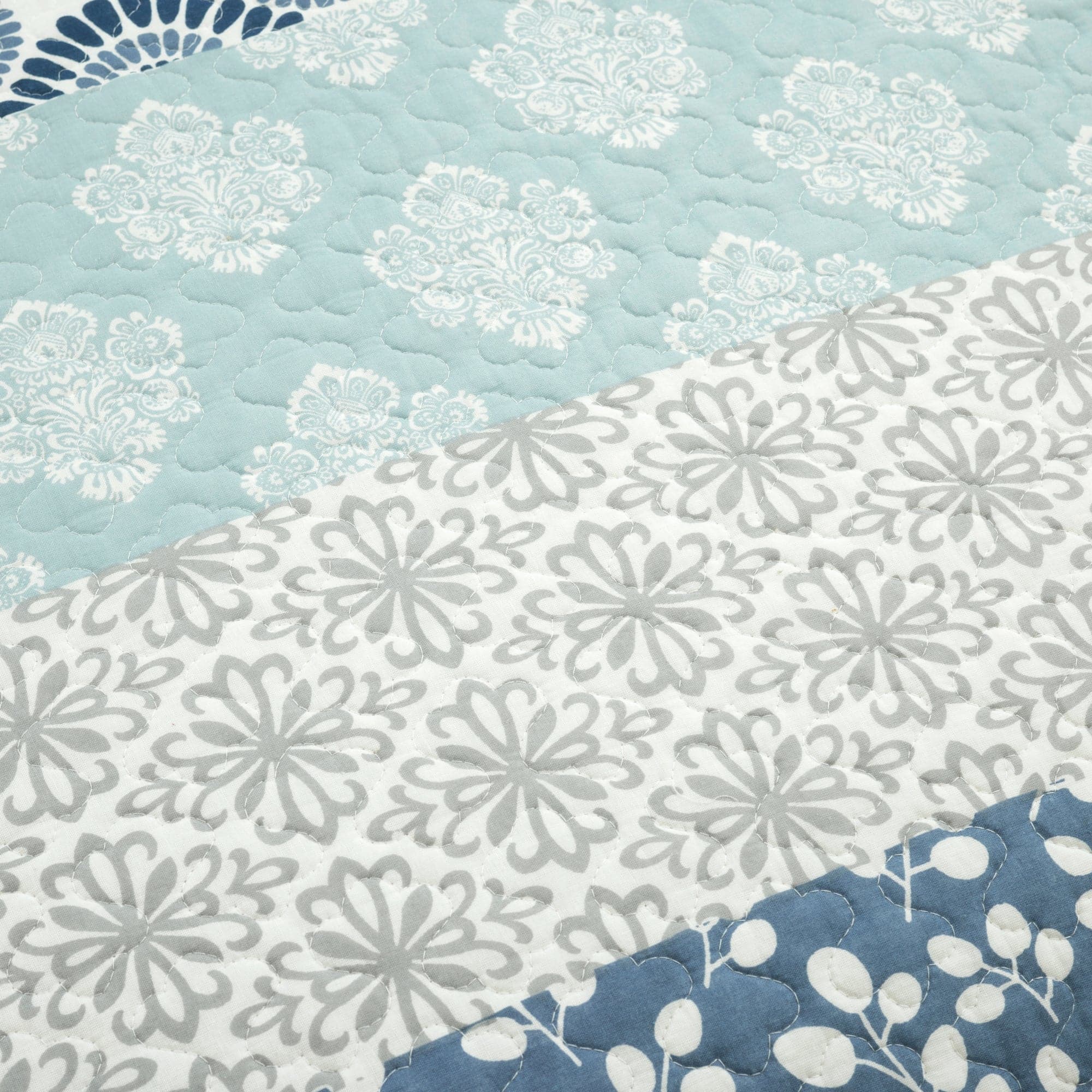 Bohemian Stripe Quilt 3 Piece Set - Image 19