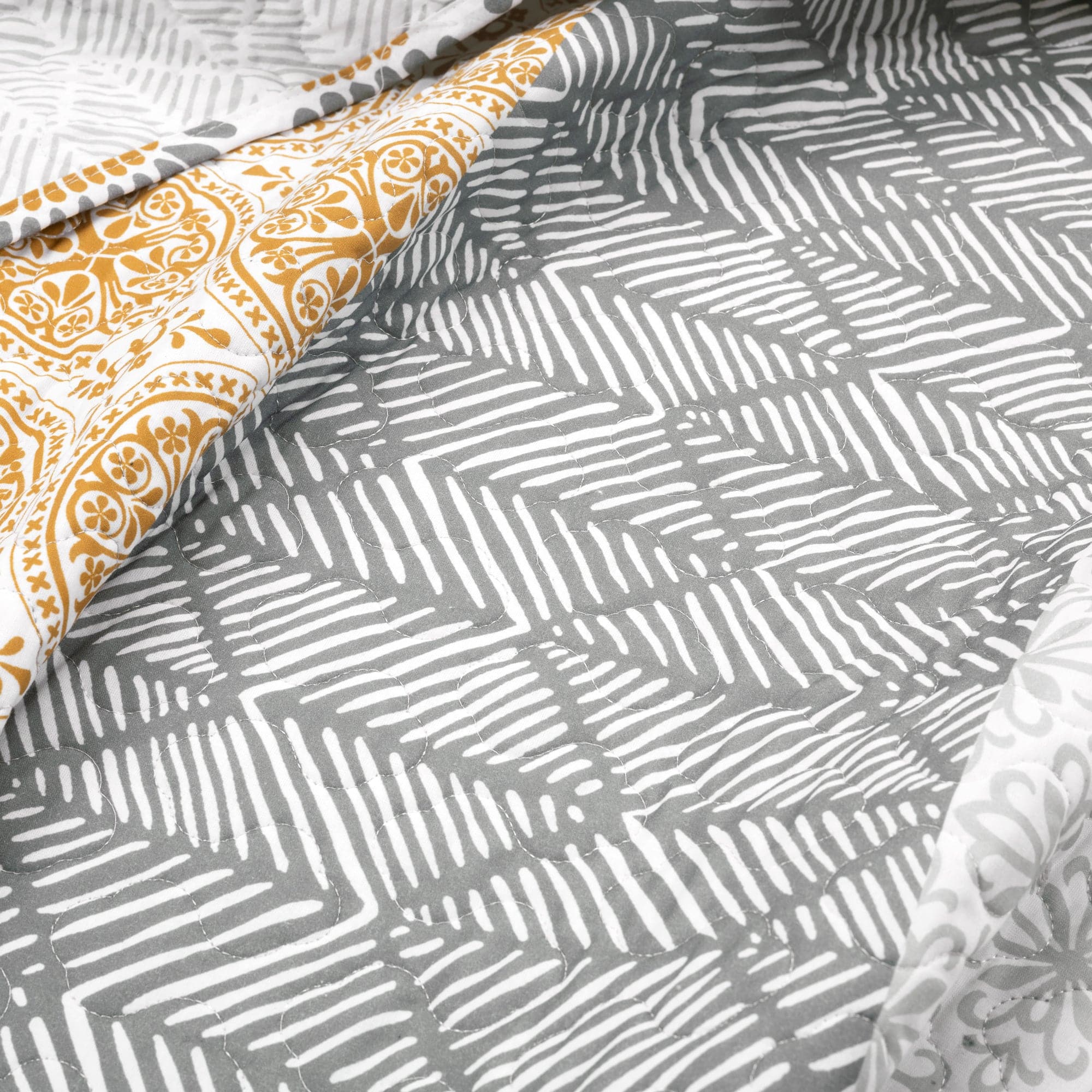 Bohemian Stripe Quilt 3 Piece Set - Image 28