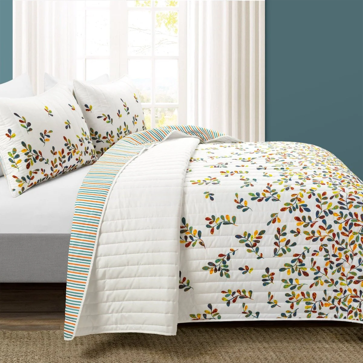 Boho Botanical Leaf Reversible 3 Piece Quilt Set - Image 2