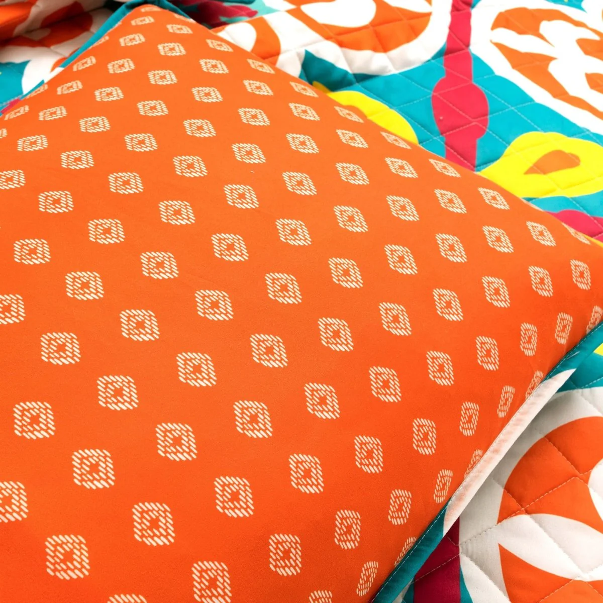 Boho Floral Reversible 3 Piece Quilt Set - Image 7